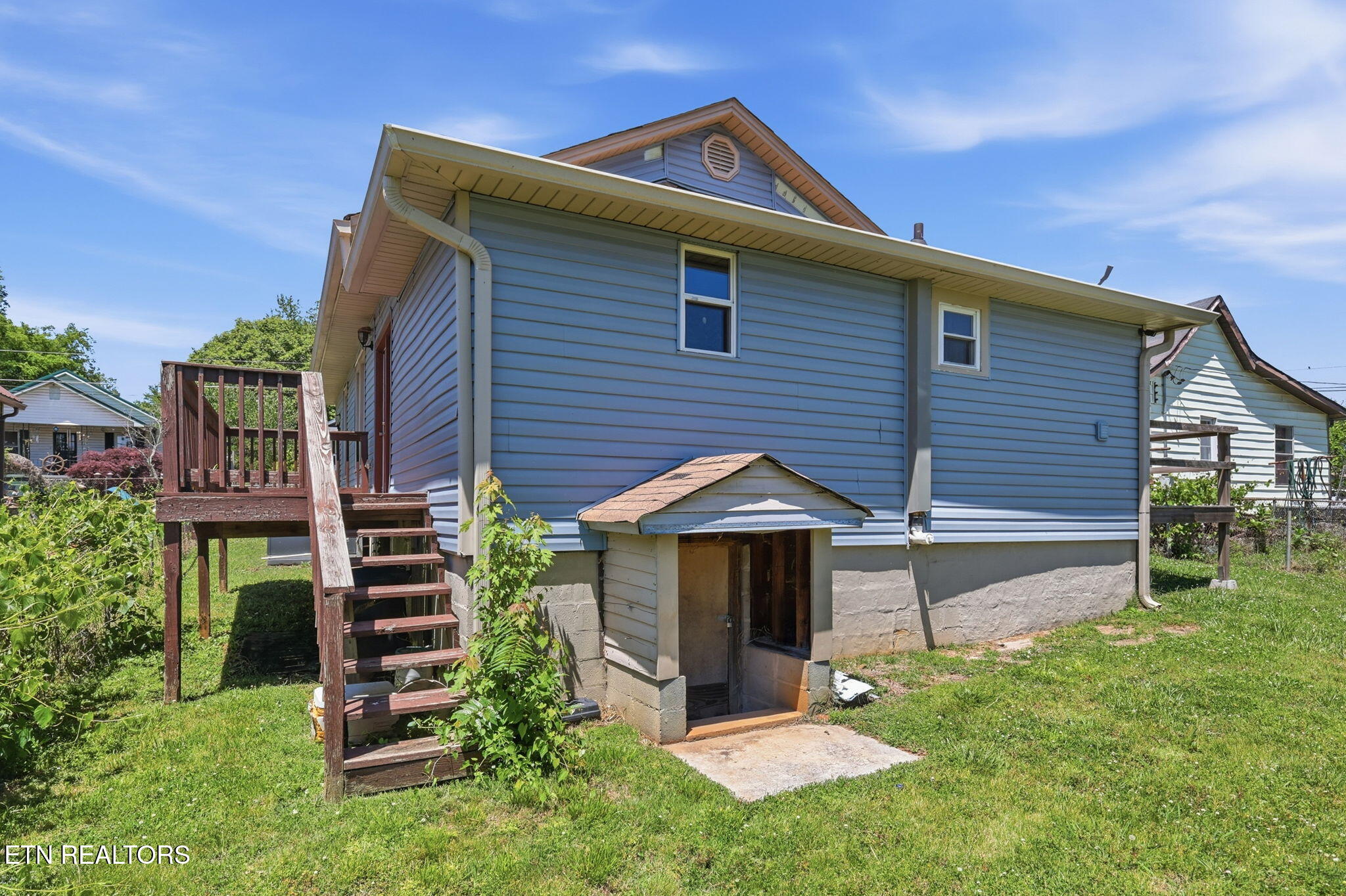 2446 Brown Avenue Knoxville TN 37917