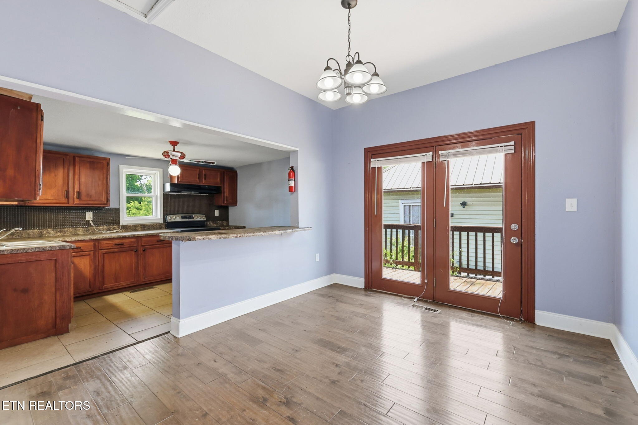 2446 Brown Avenue Knoxville TN 37917