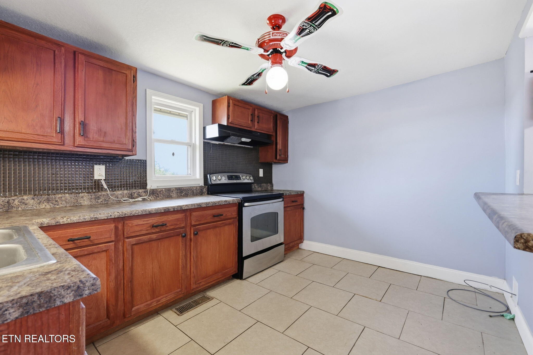 2446 Brown Avenue Knoxville TN 37917