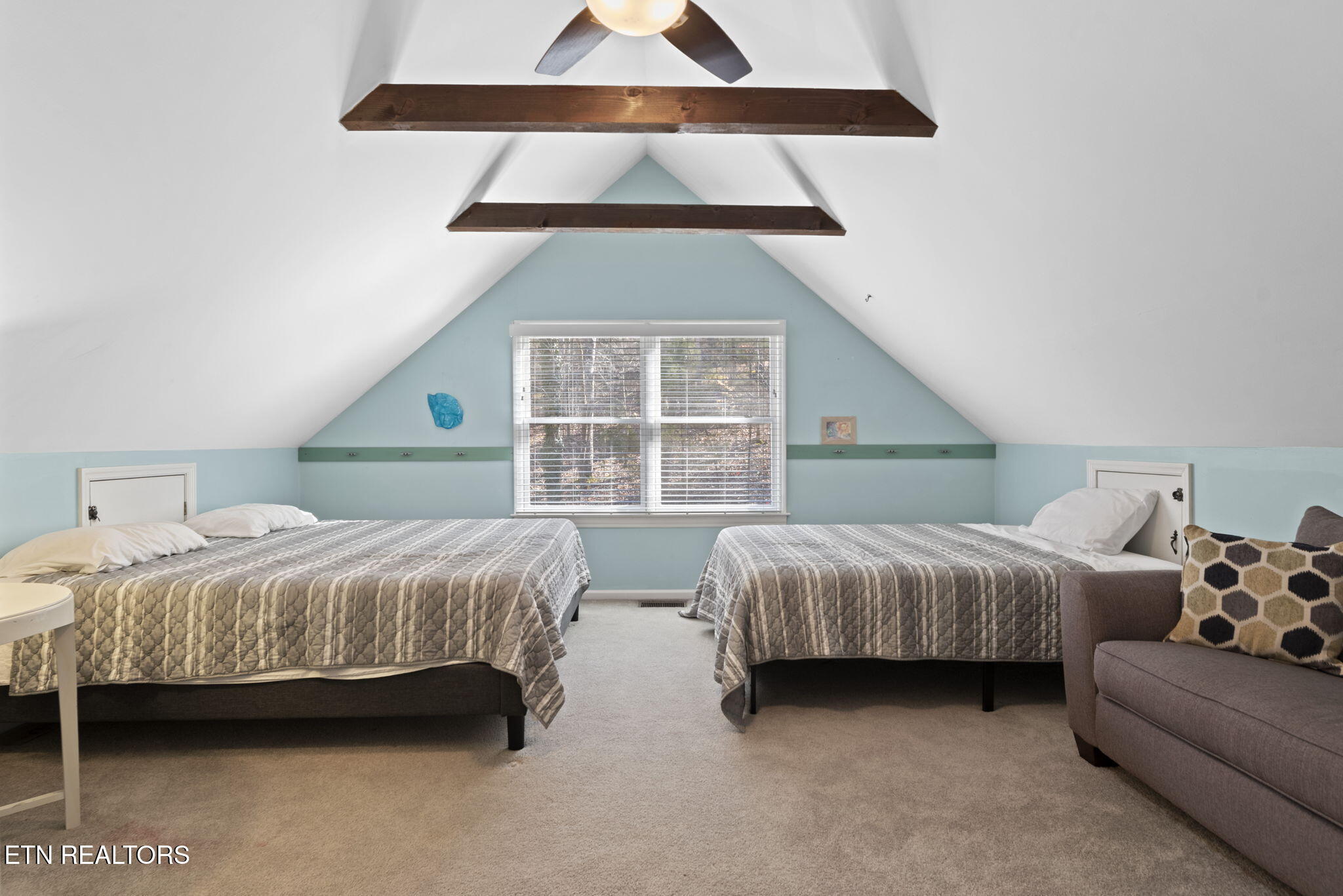1123 Cove Pointe Road Lafollette TN 37766