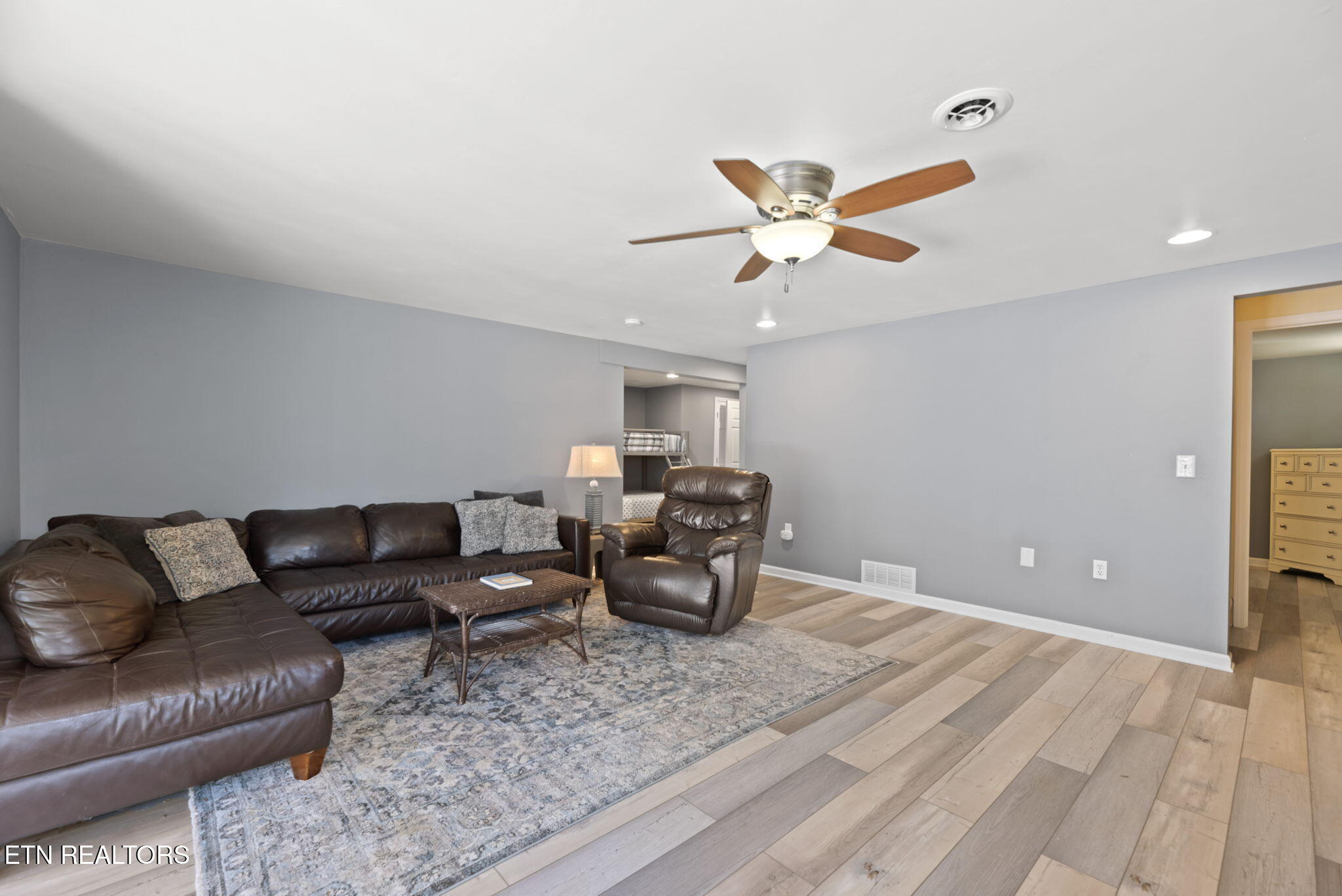 1123 Cove Pointe Road Lafollette TN 37766