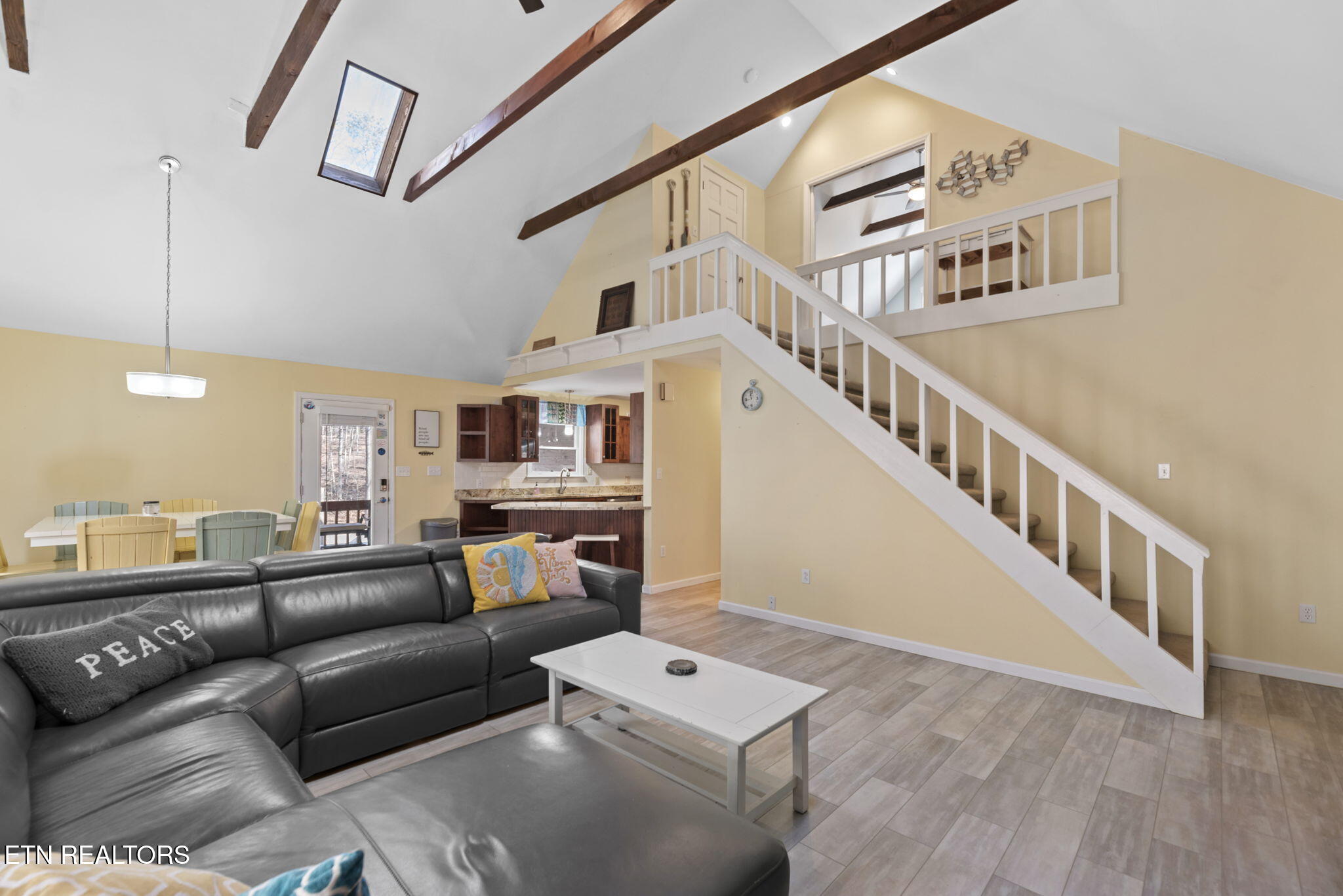 1123 Cove Pointe Road Lafollette TN 37766
