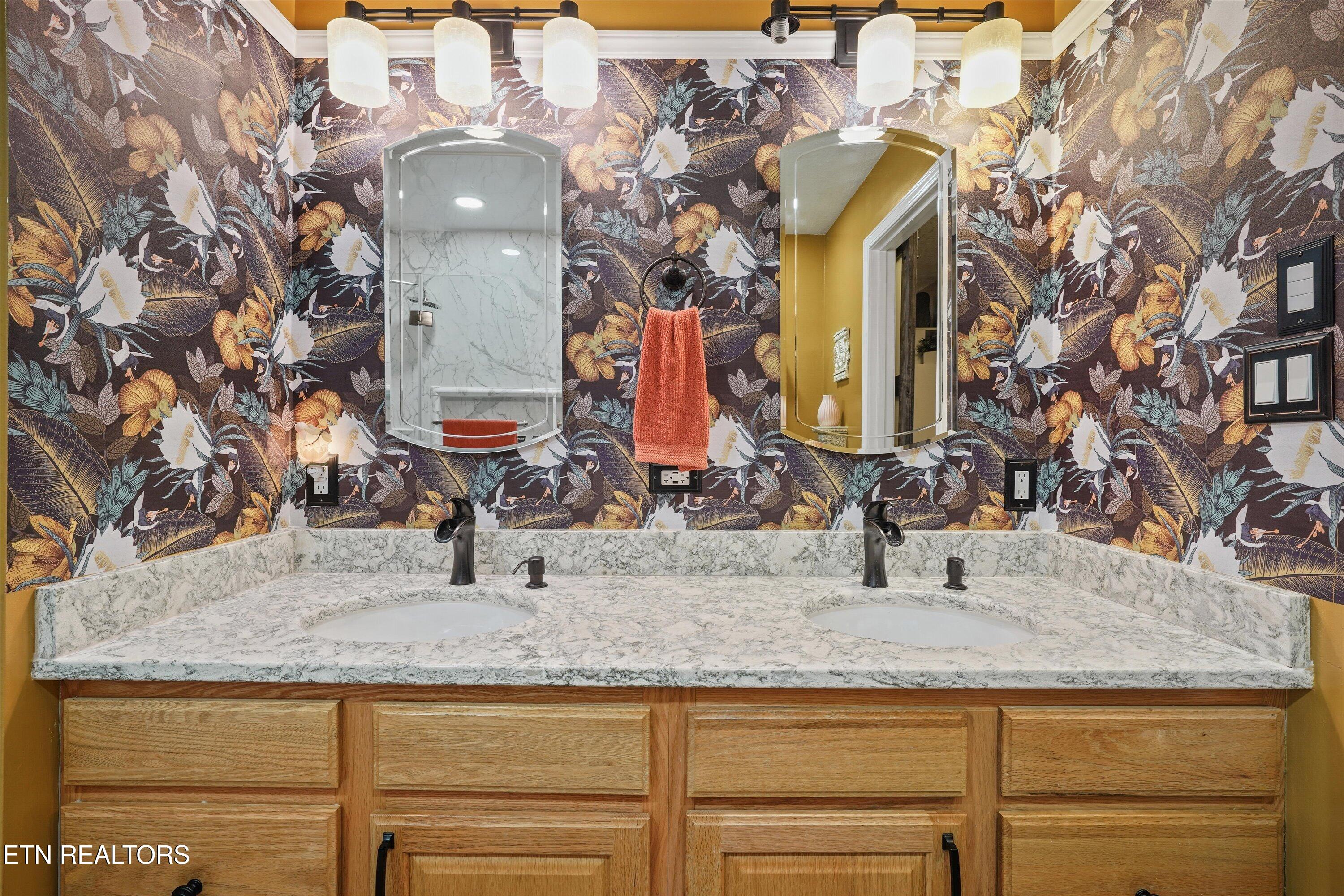 222 Wind Chase Drive Madisonville TN 37354