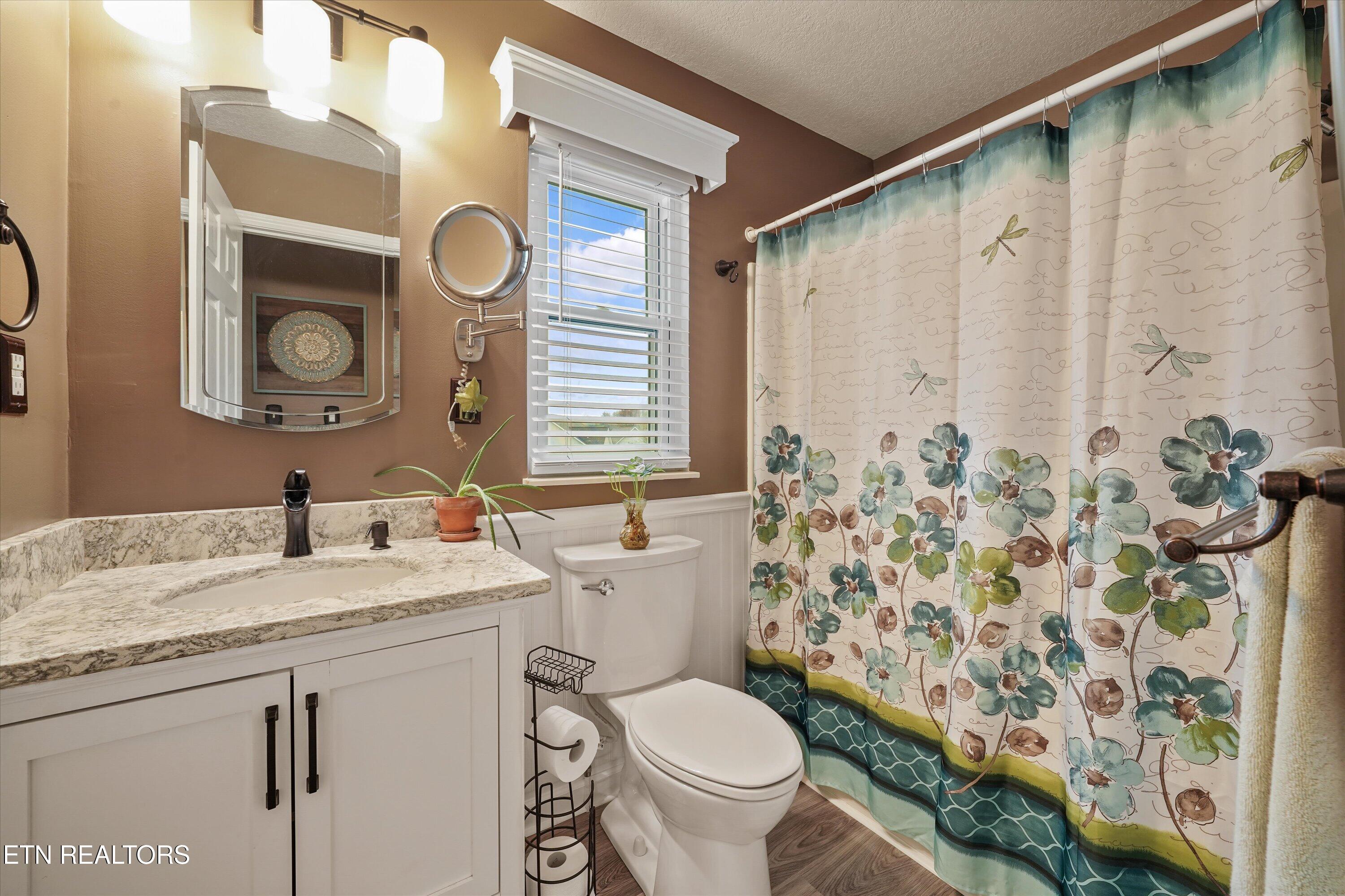 222 Wind Chase Drive Madisonville TN 37354