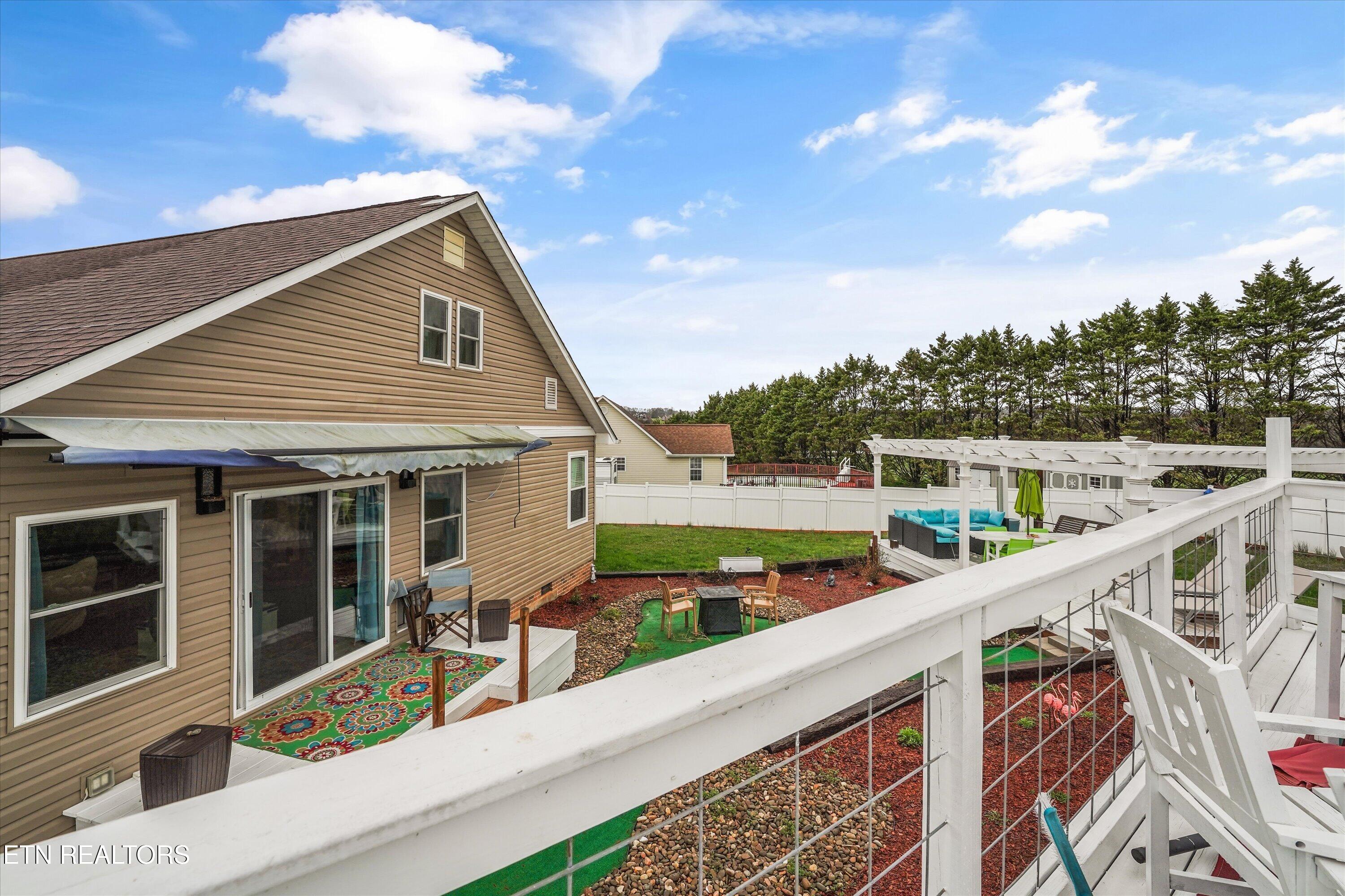 222 Wind Chase Drive Madisonville TN 37354