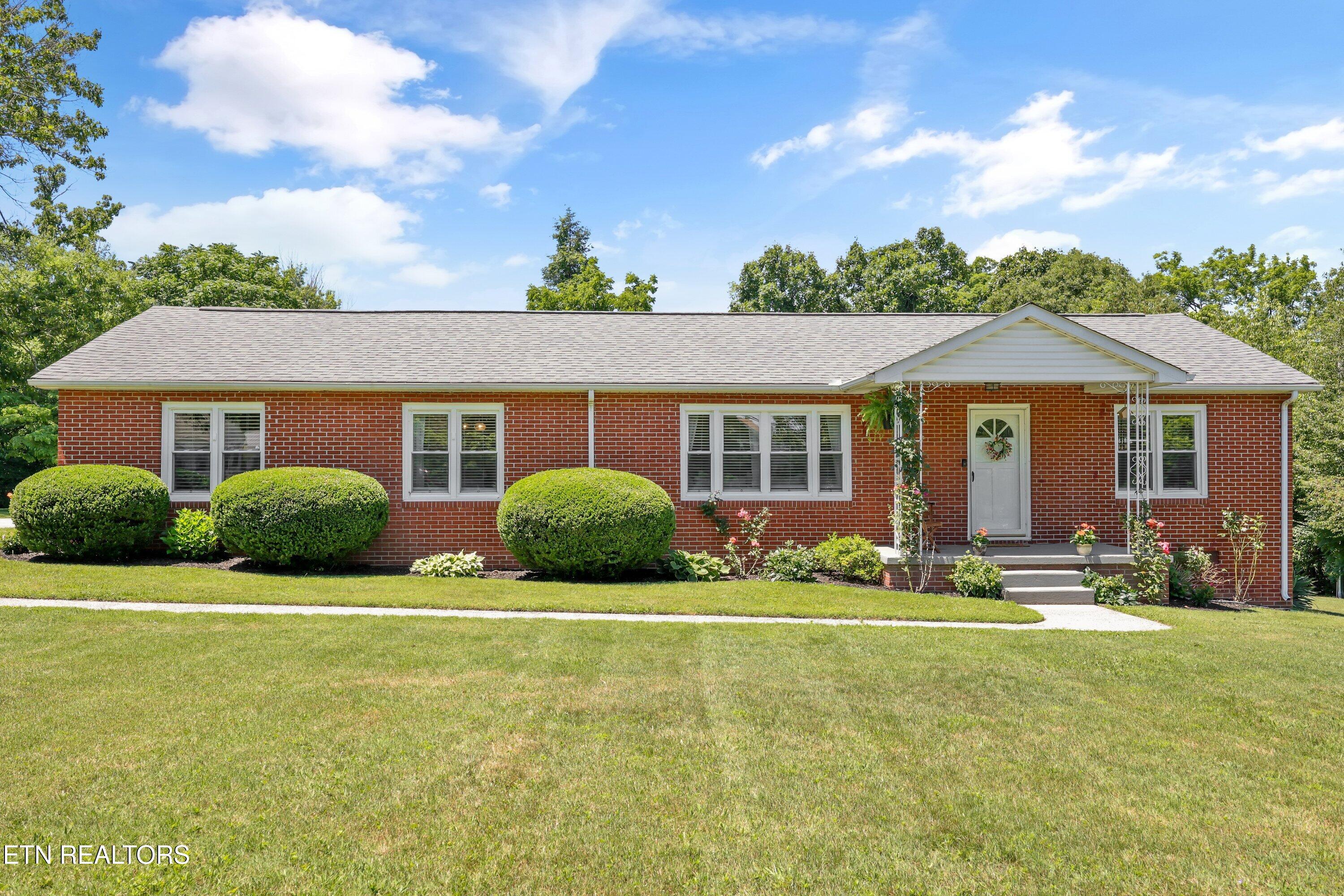 143 Fairview Drive Maryville TN 37803