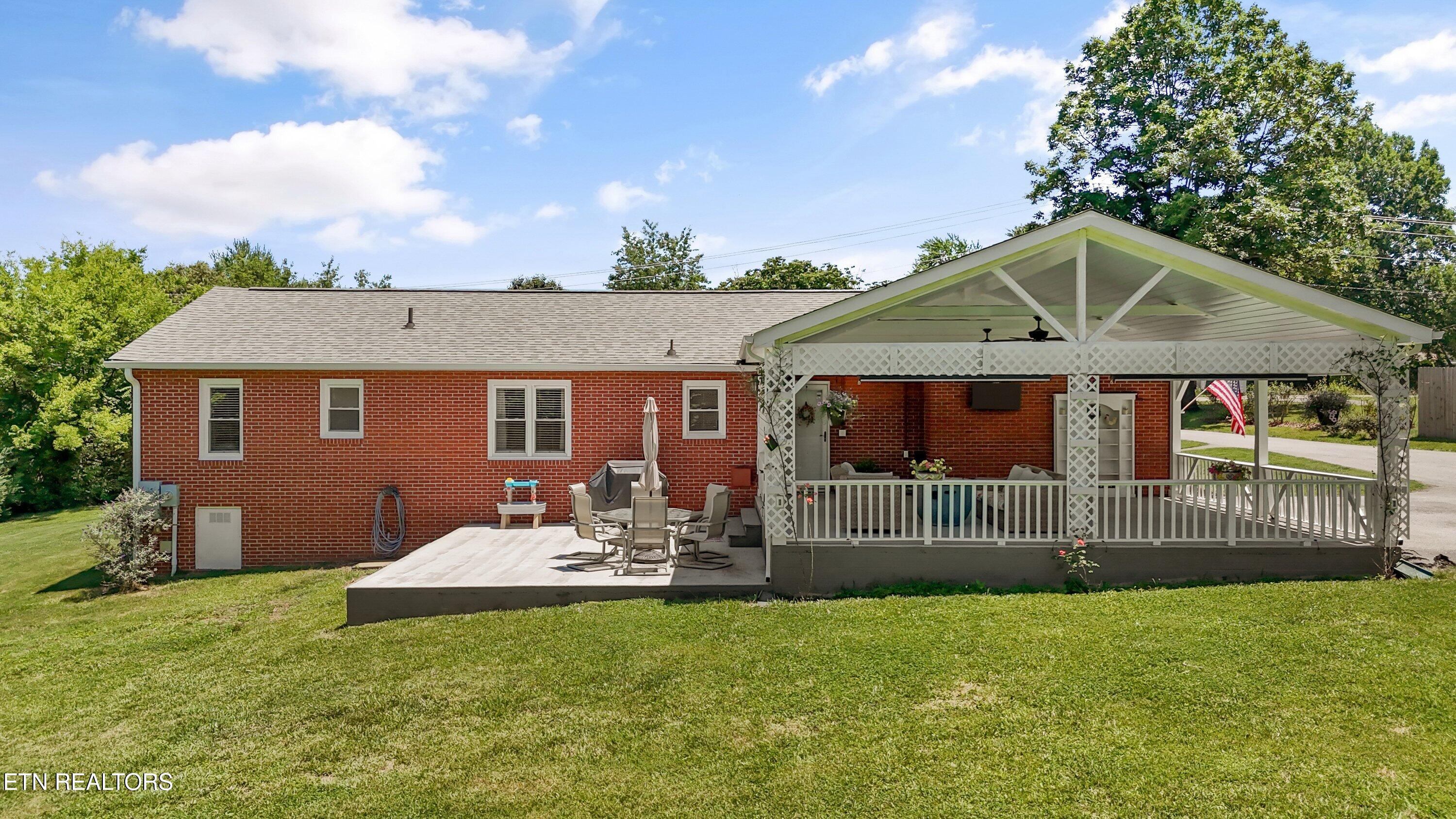 143 Fairview Drive Maryville TN 37803