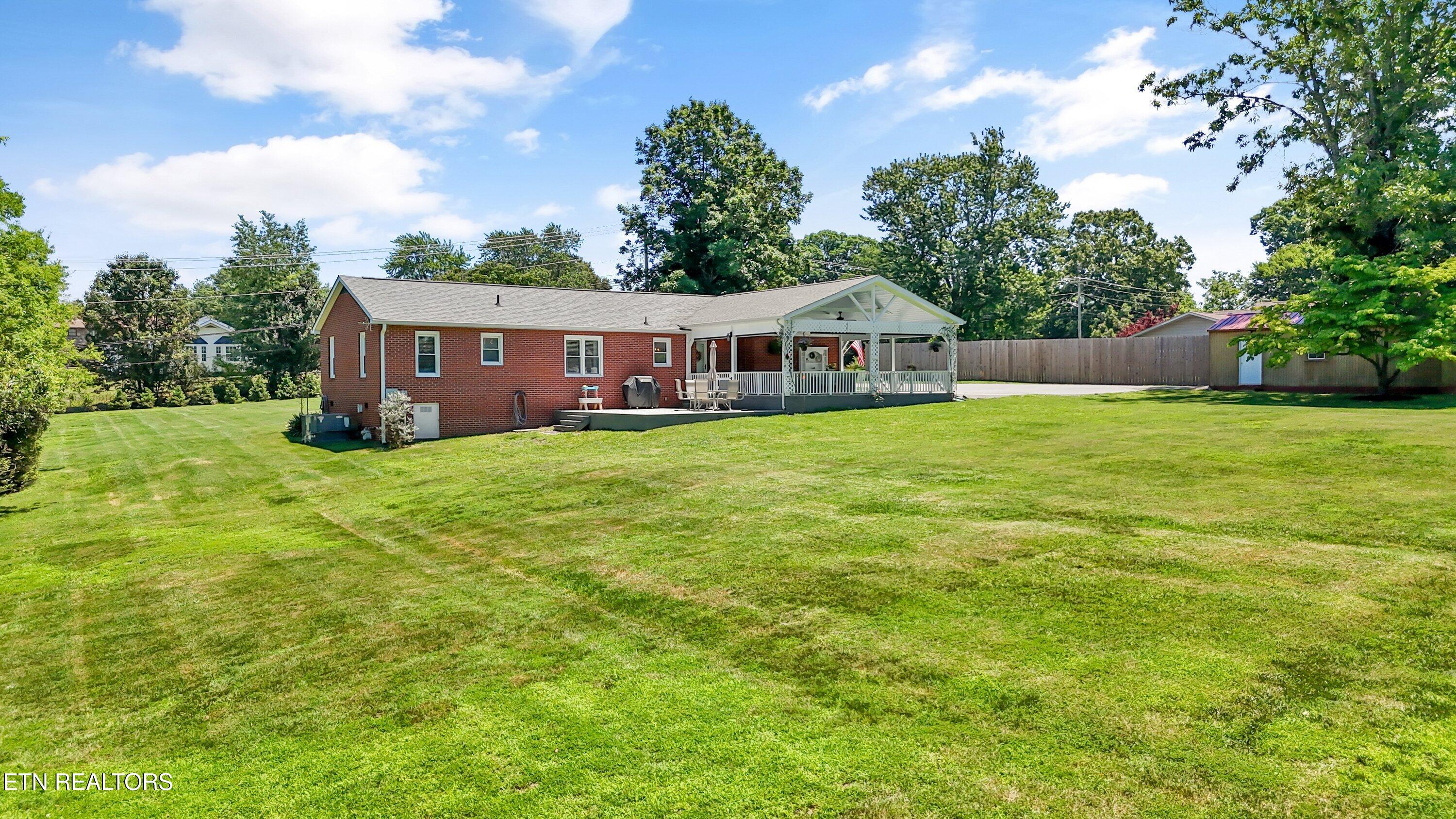 143 Fairview Drive Maryville TN 37803