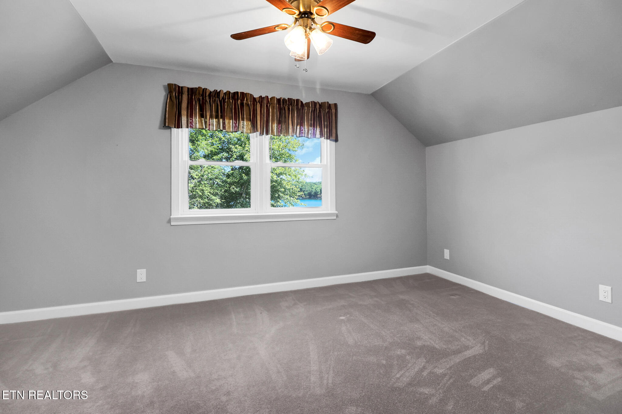 155 Dovenshire Drive Crossville TN 38558