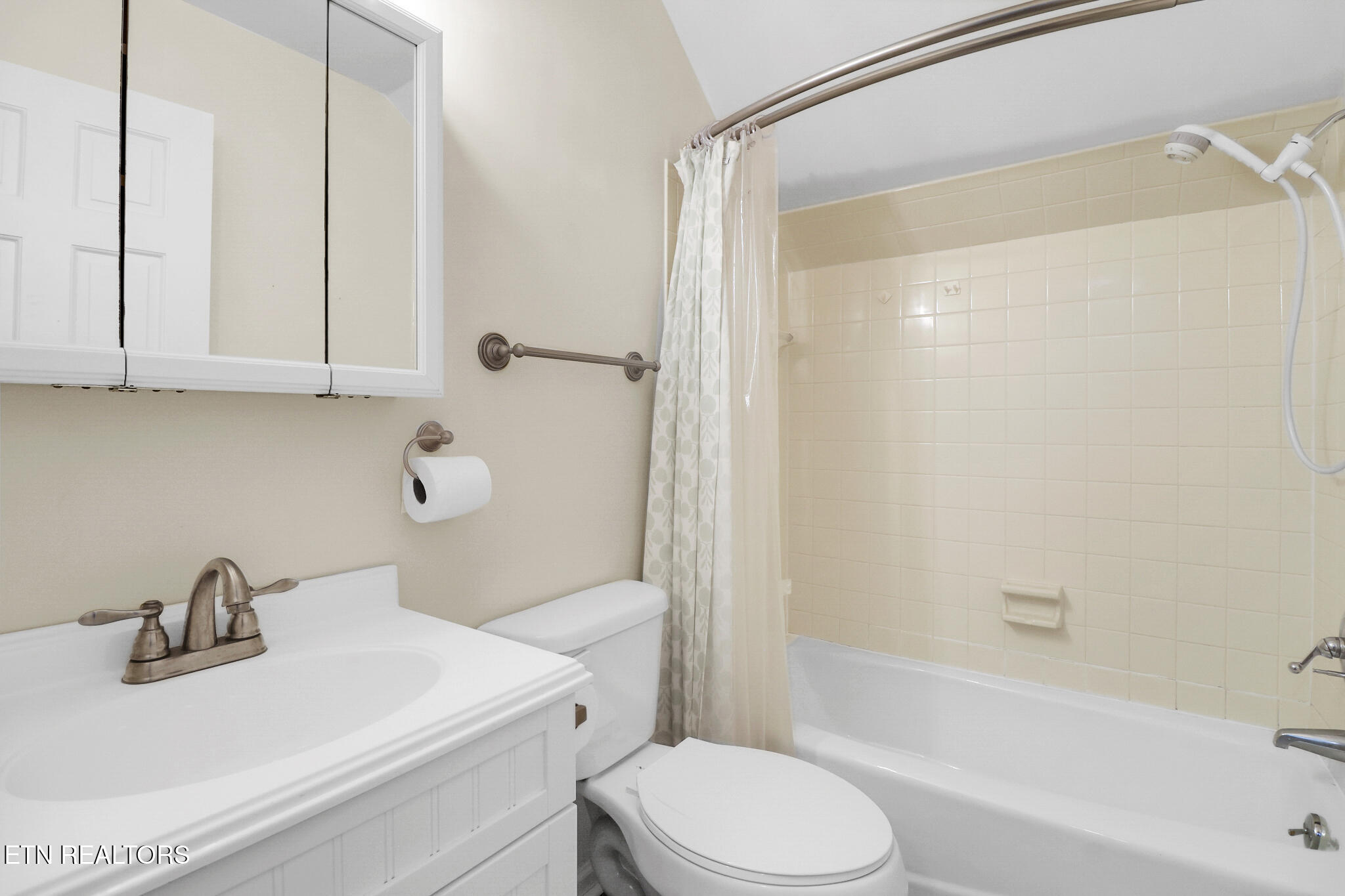 155 Dovenshire Drive Crossville TN 38558