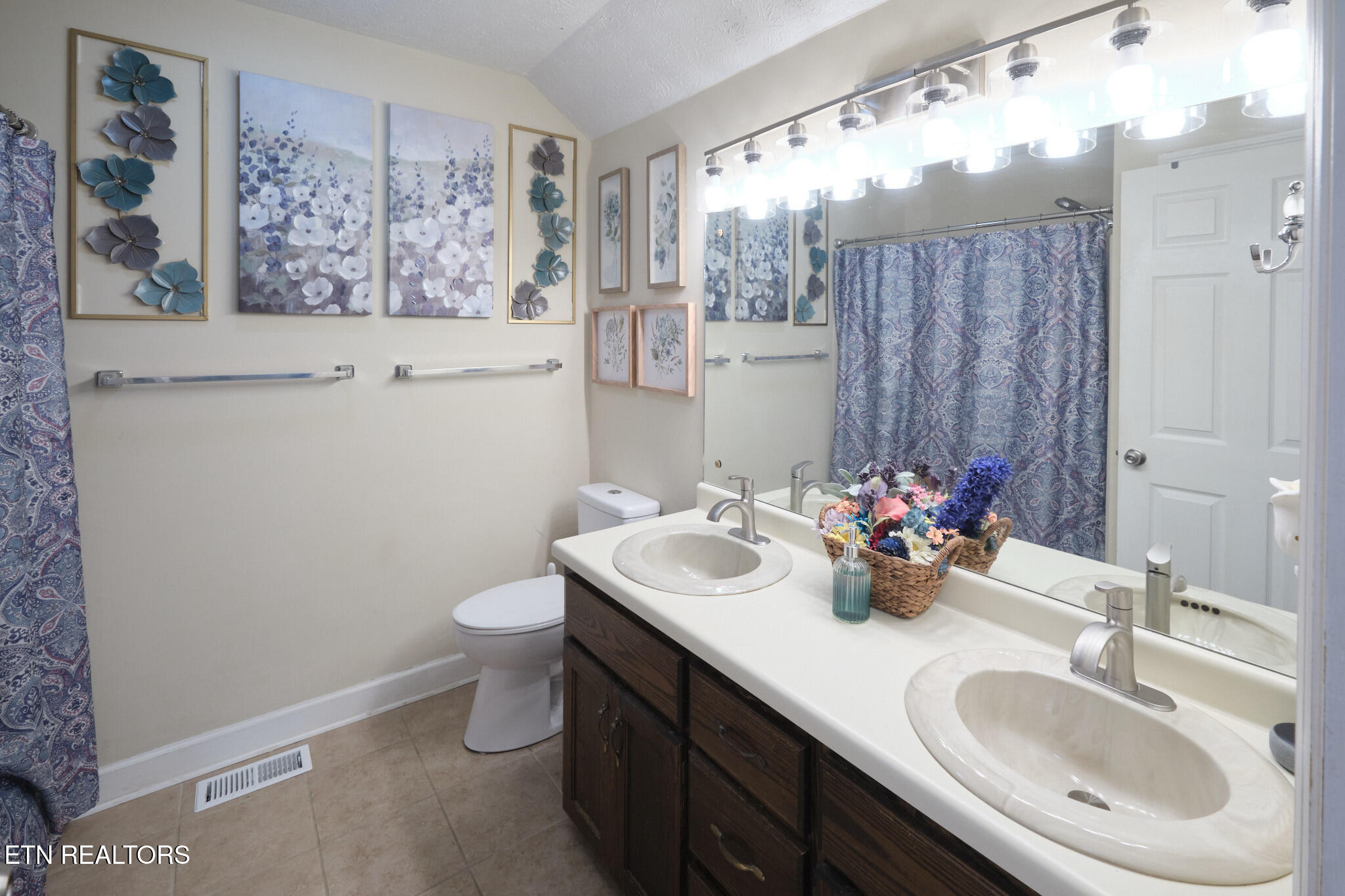 106 Hanover Place Oak Ridge TN 37830