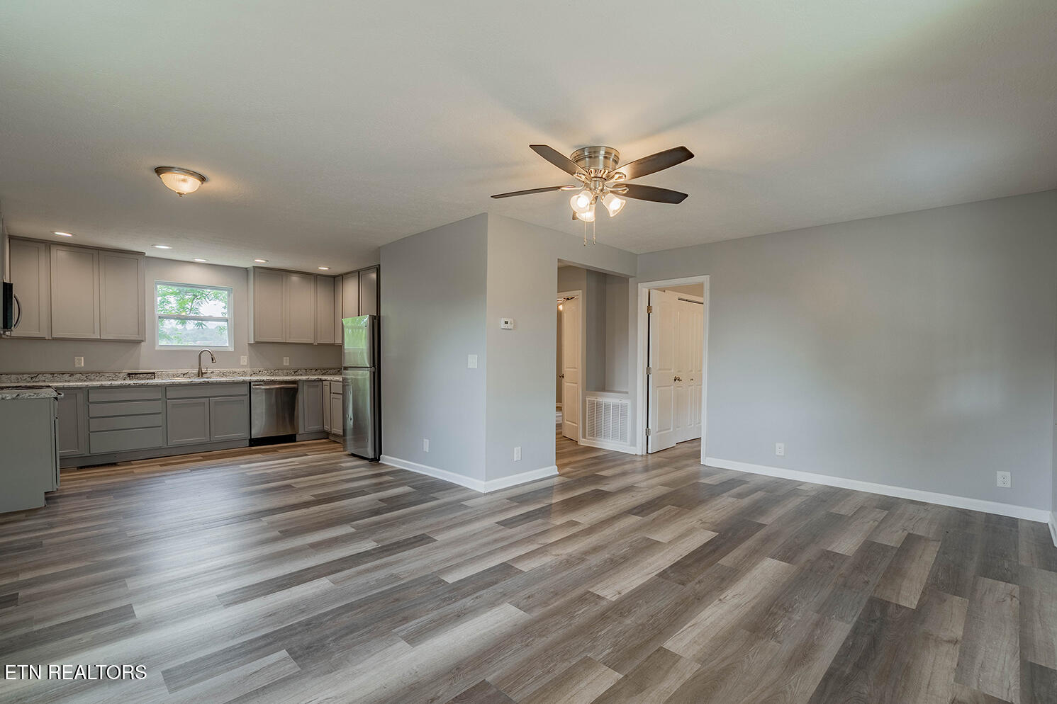 327 Rose Street Clinton TN 37716