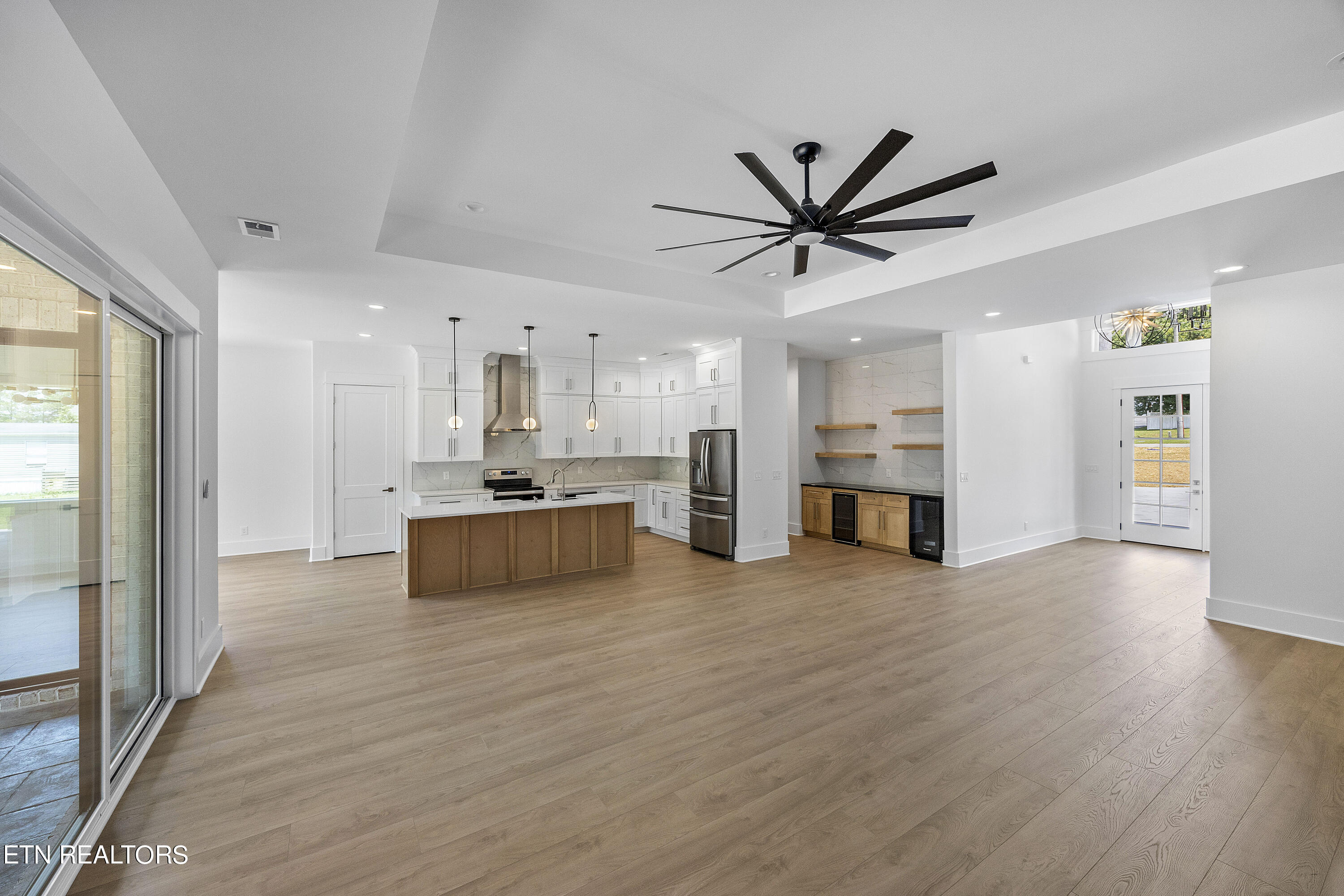 7515 Washington Pike Corryton TN 37721