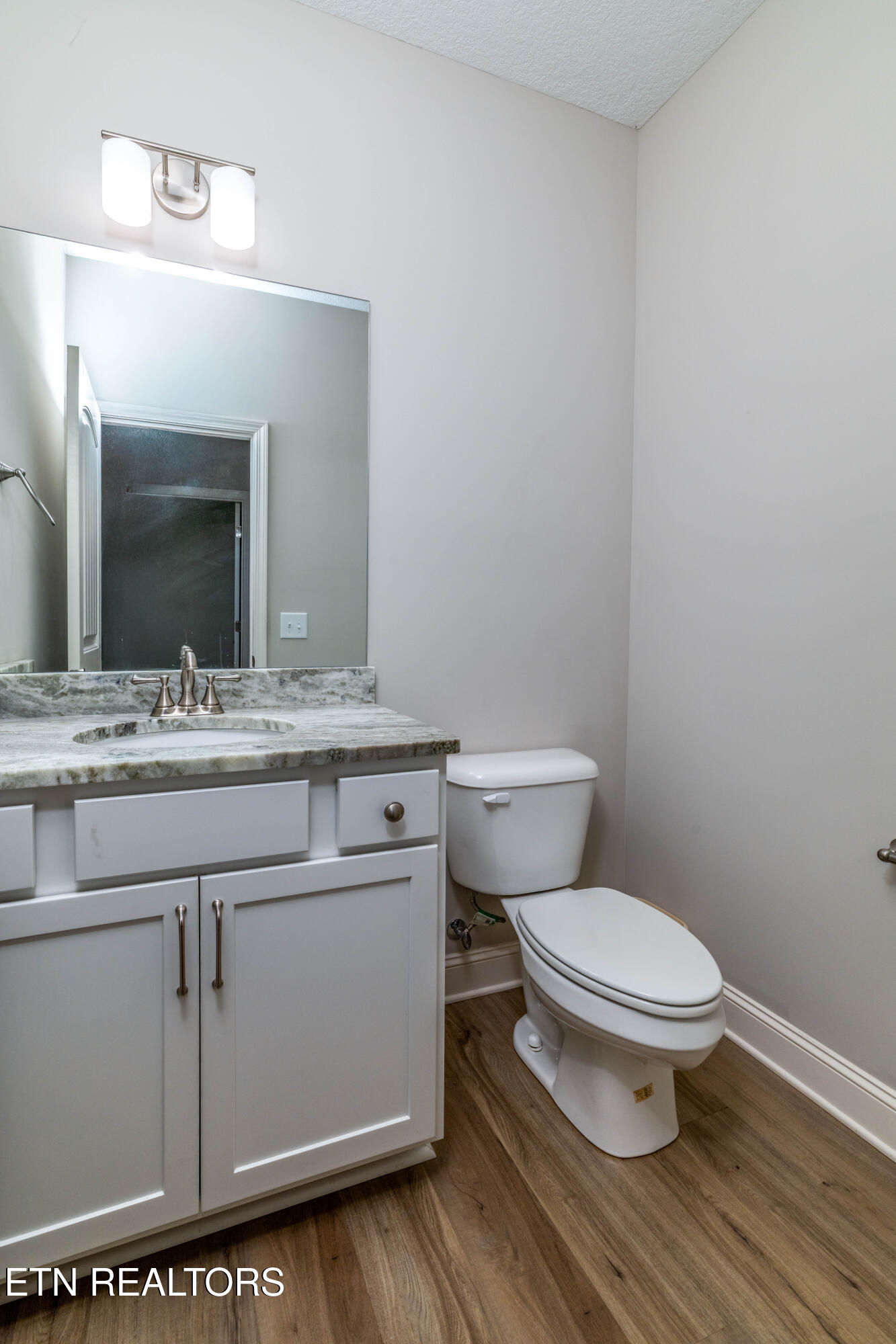 1111 Snowy Peak Lane Knoxville TN 37922