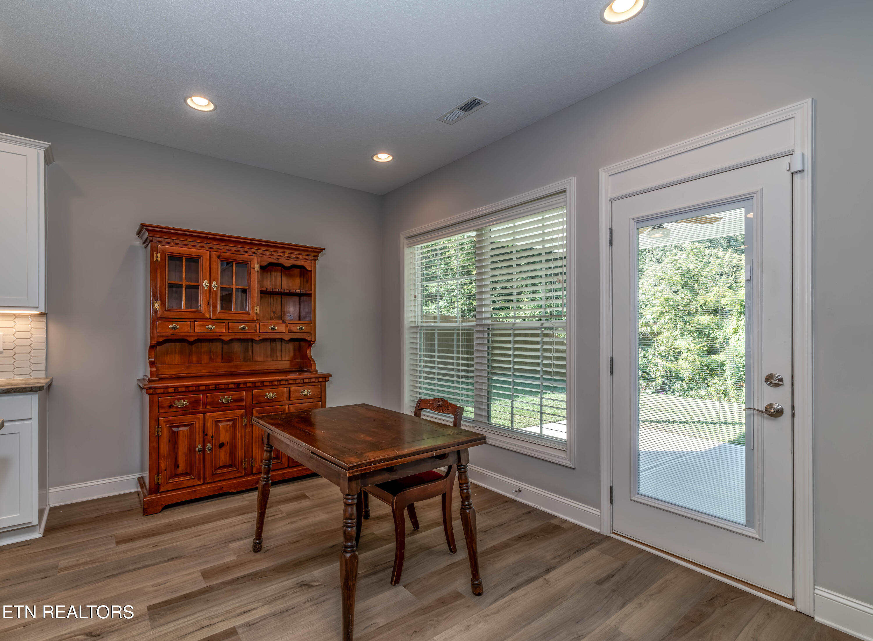 1111 Snowy Peak Lane Knoxville TN 37922