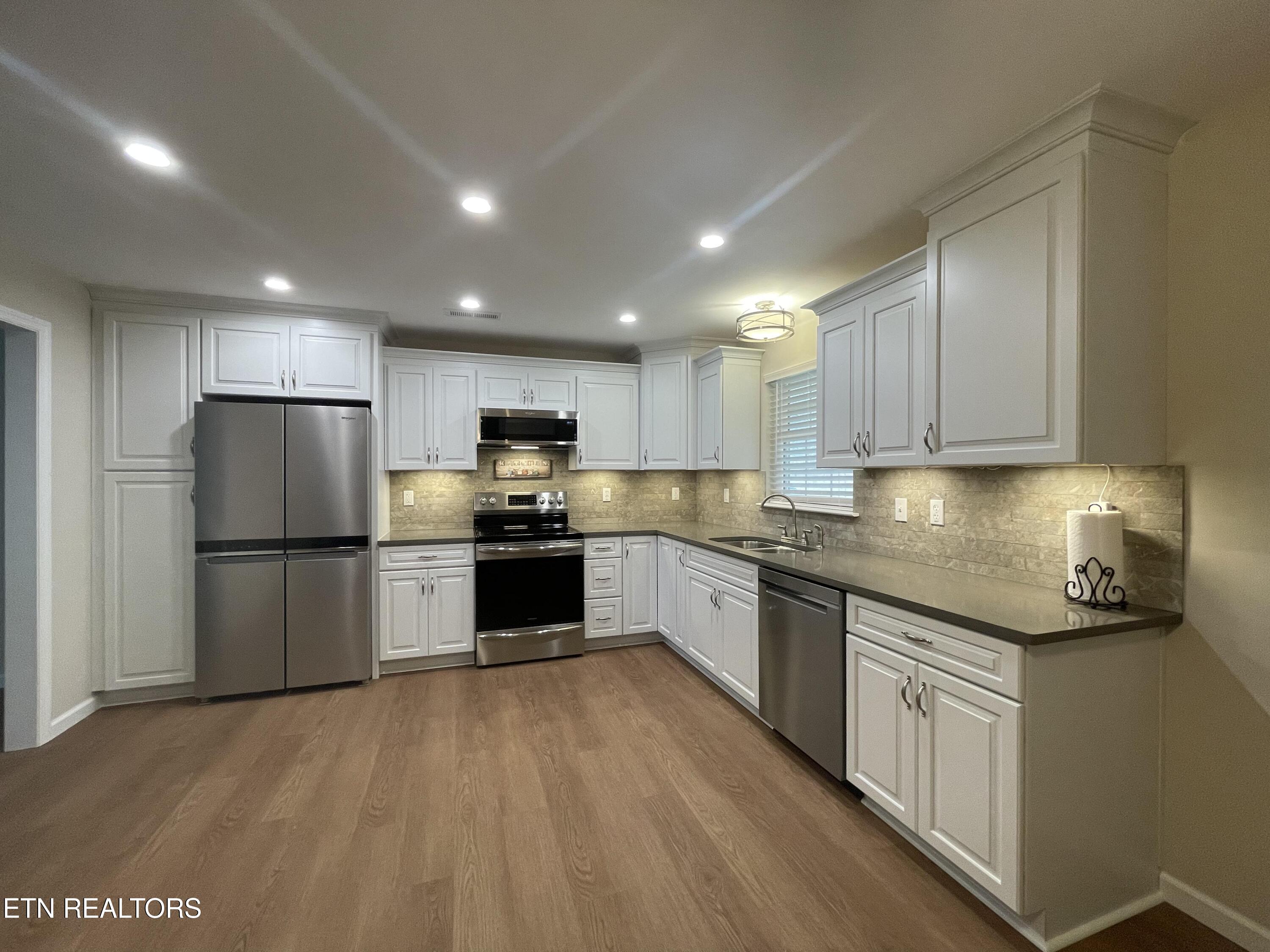 134 Hillview Terrace Drive Harriman TN 37748