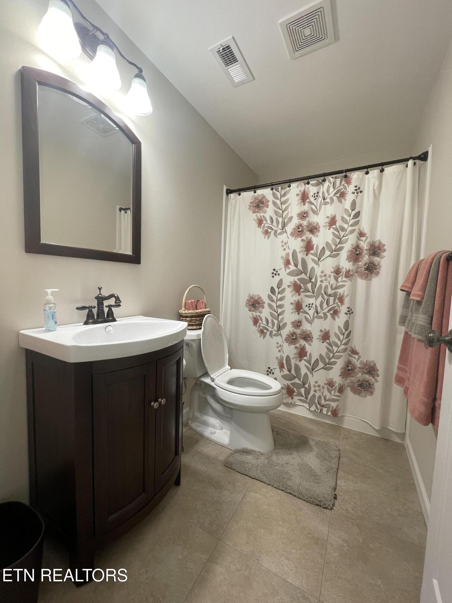 134 Hillview Terrace Drive Harriman TN 37748