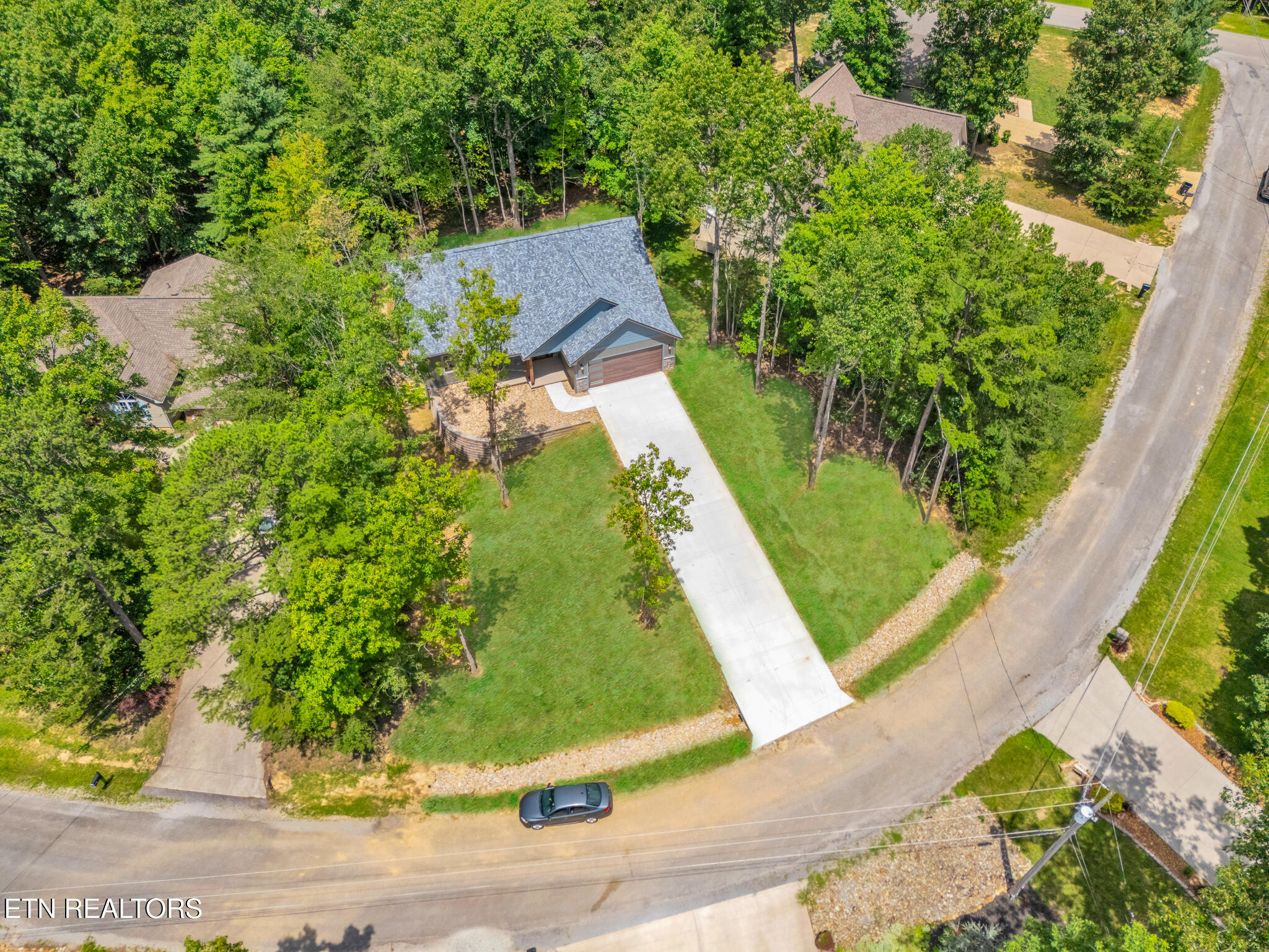 24 Bacham Lane Crossville TN 38558