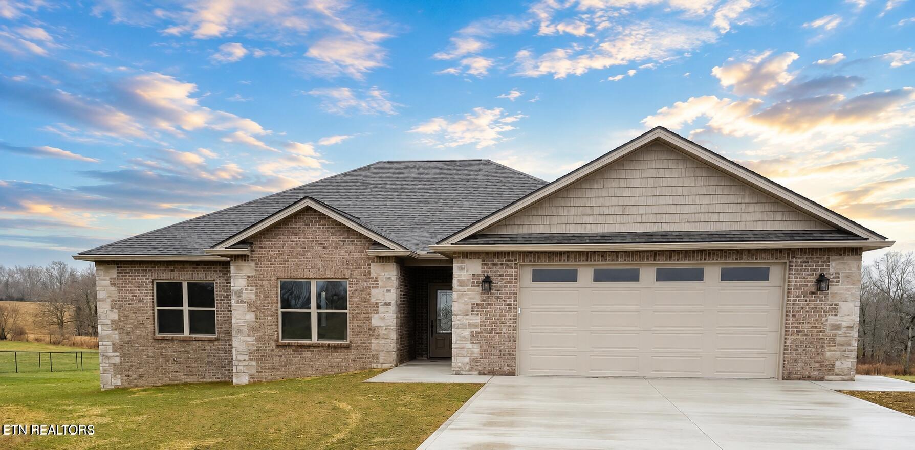 231 Tuttle Lane Crossville TN 38571