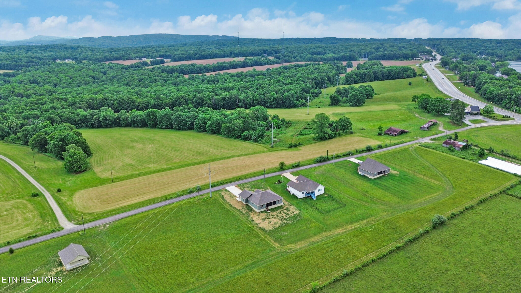 231 Tuttle Lane Crossville TN 38571