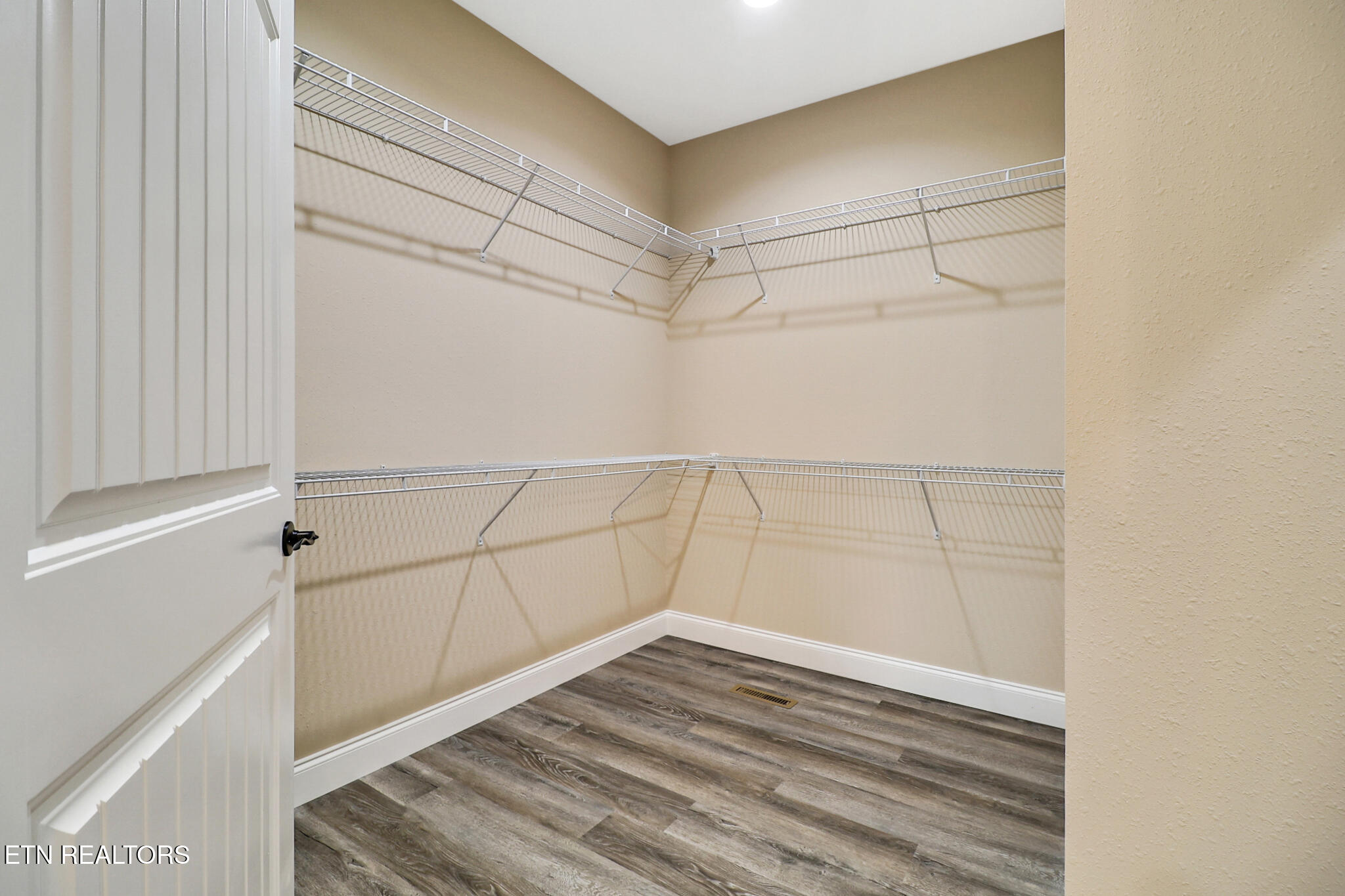 231 Tuttle Lane Crossville TN 38571
