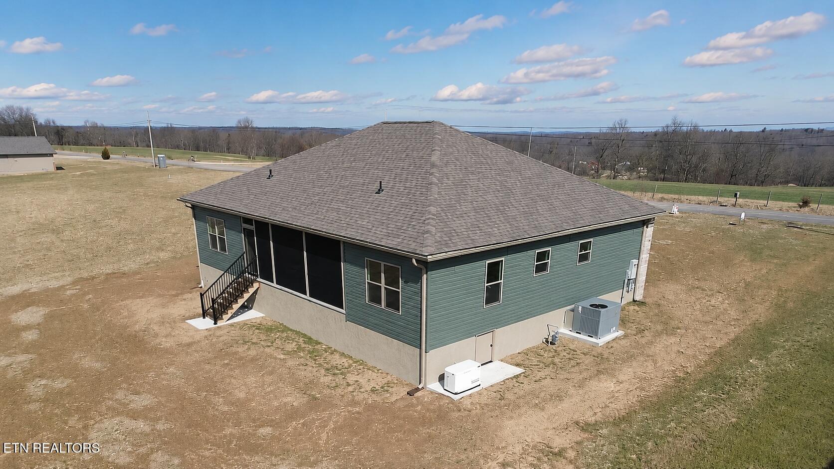 231 Tuttle Lane Crossville TN 38571