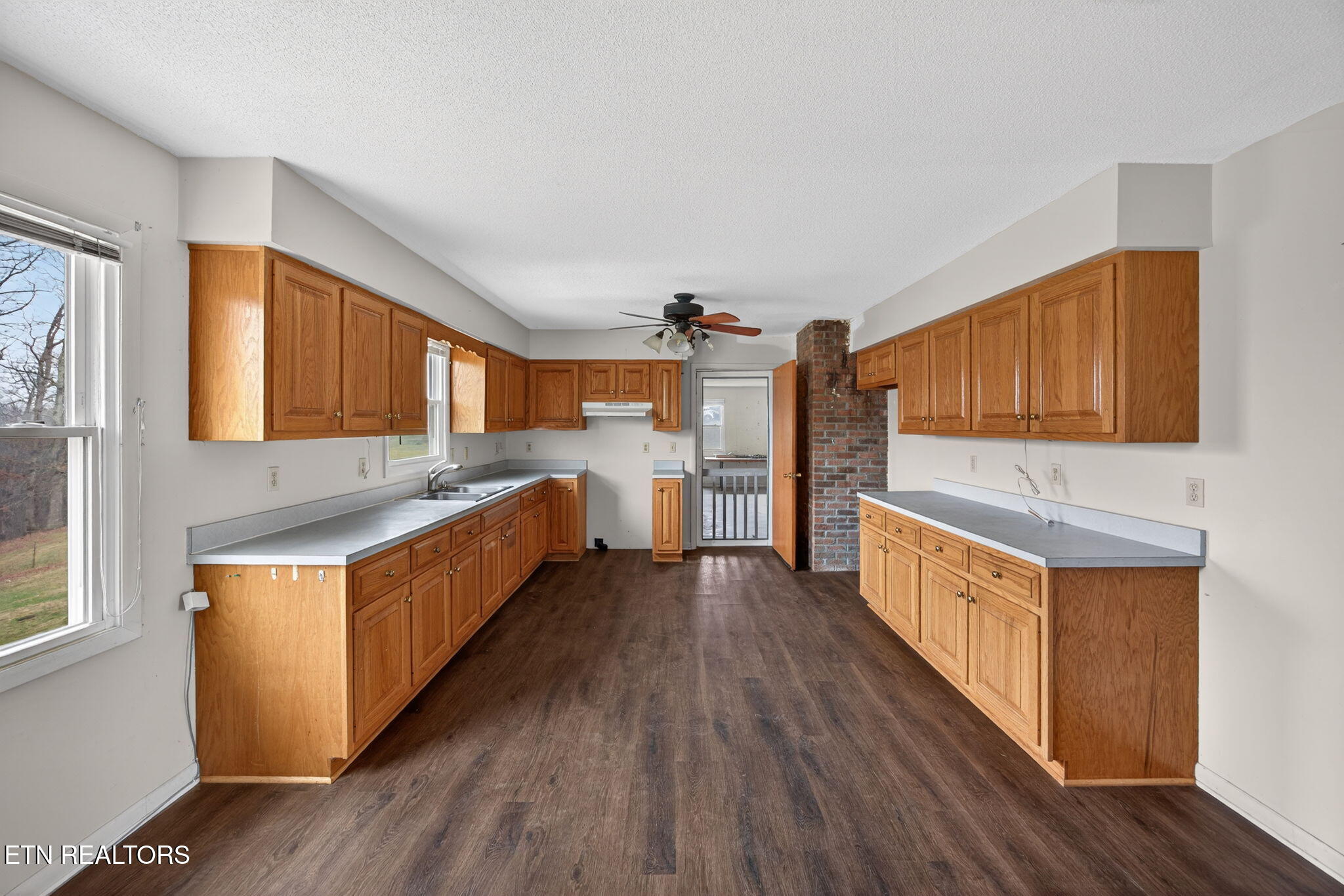 3614 Muddy Pond Road Monterey TN 38574
