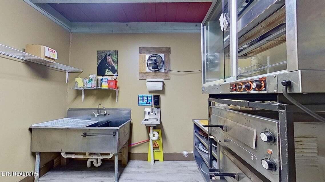 329 Wheeler Lane Jamestown TN 38556