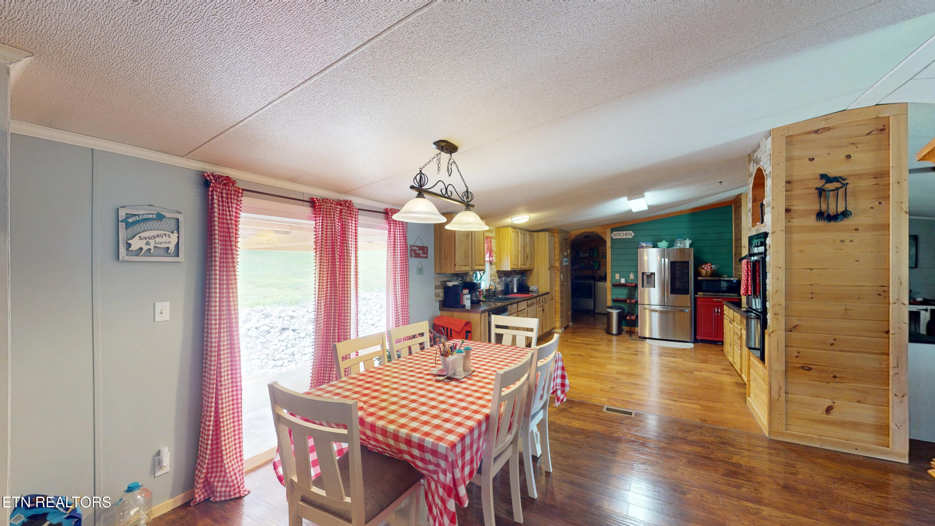 1262 Tom Garrison Road Evensville TN 37332
