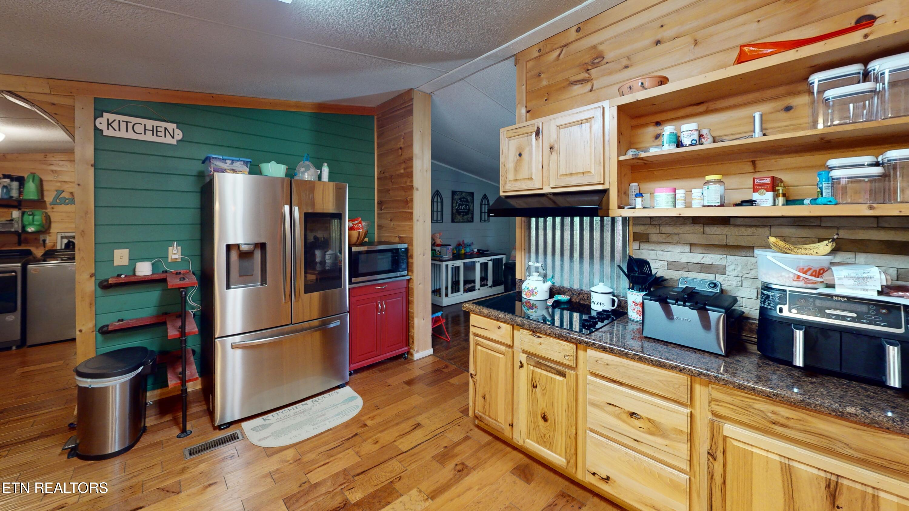 1262 Tom Garrison Road Evensville TN 37332