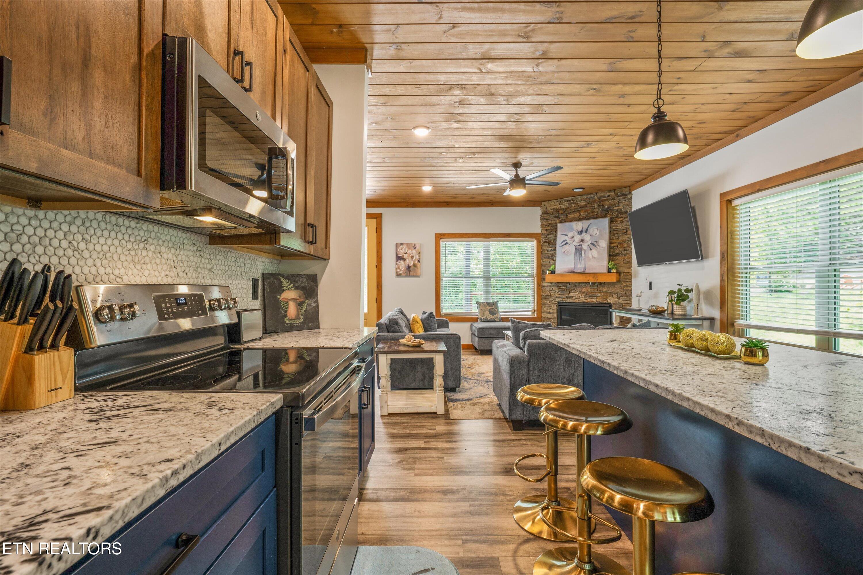2922 Lightning Strike Drive Sevierville TN 37876