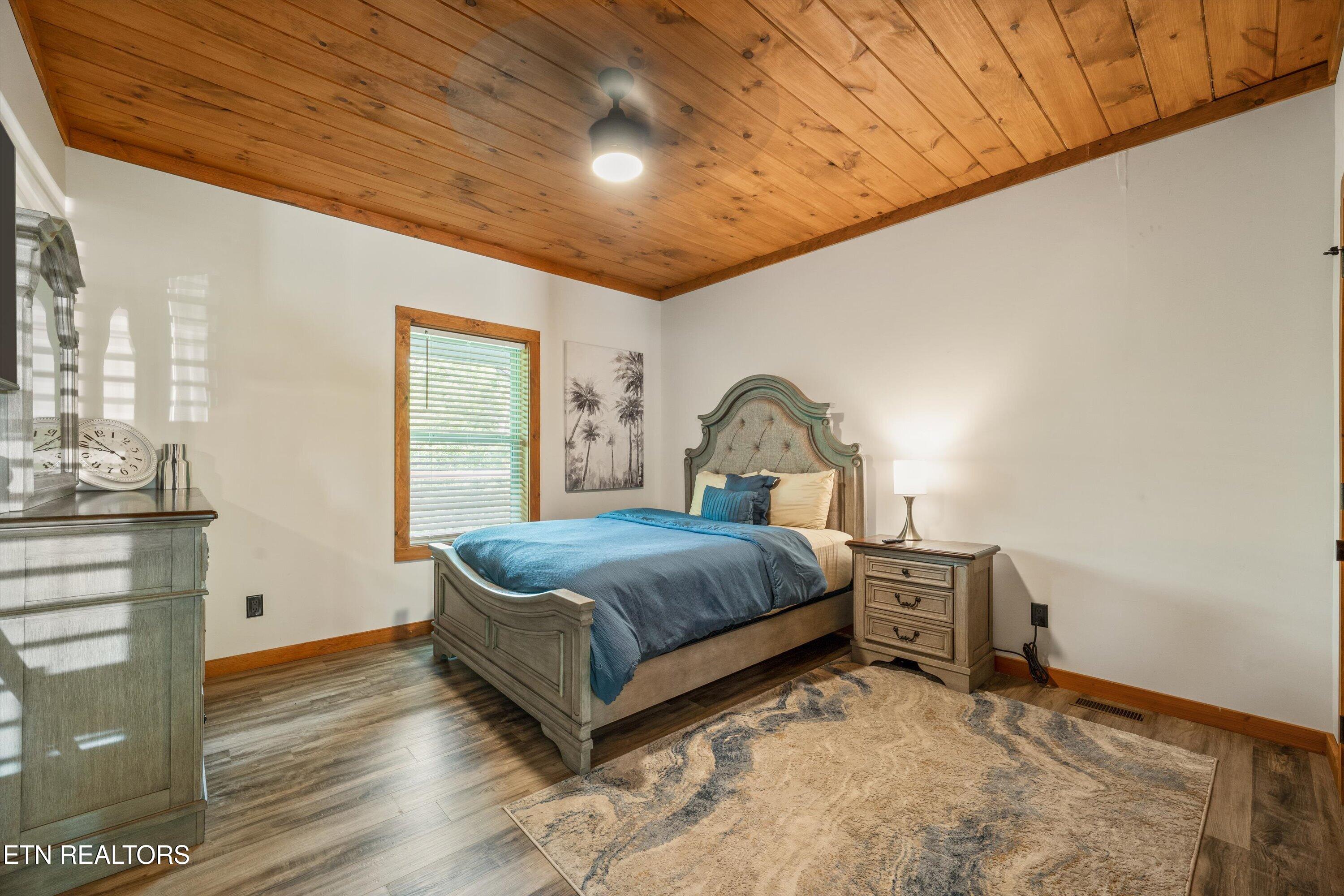 2922 Lightning Strike Drive Sevierville TN 37876