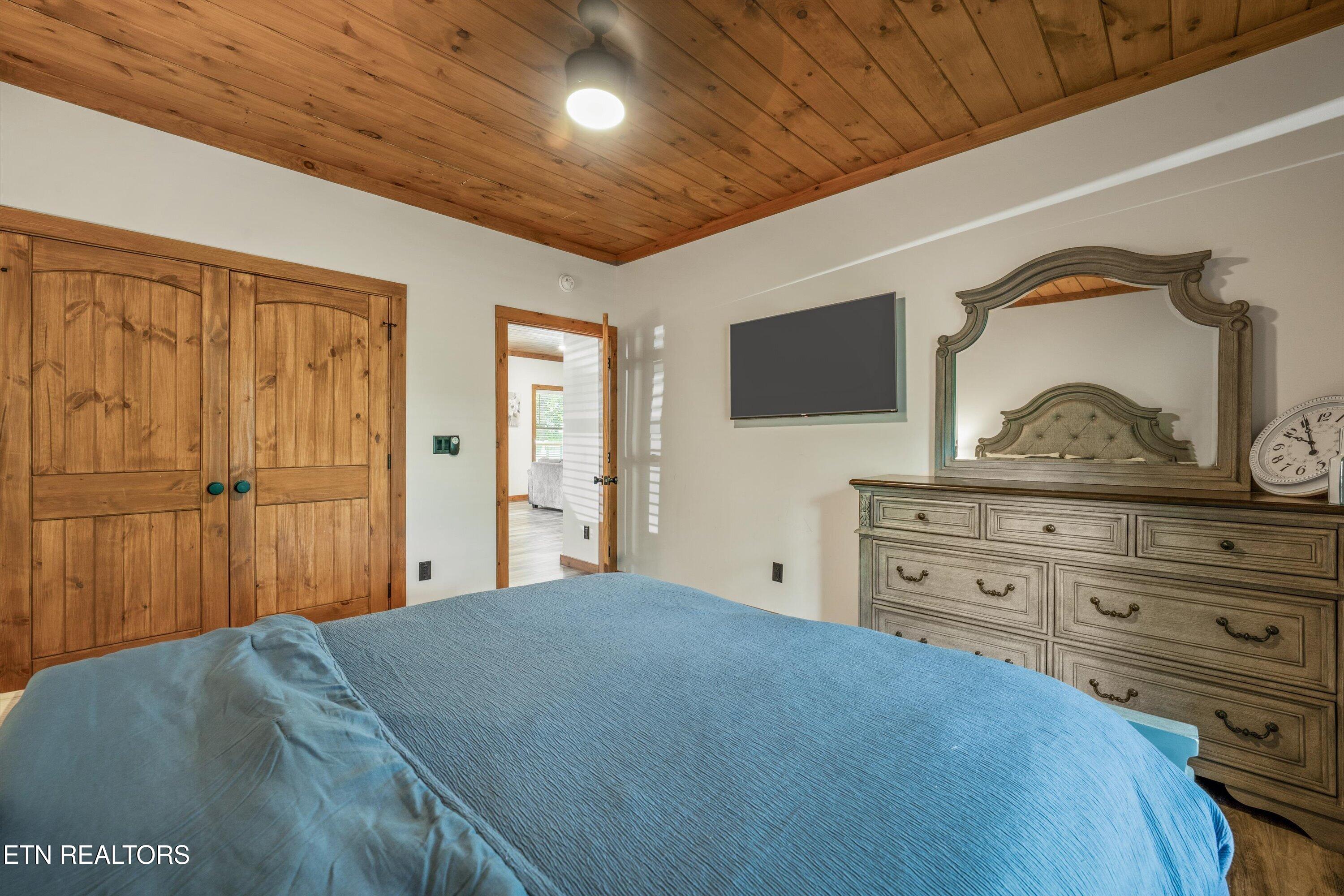 2922 Lightning Strike Drive Sevierville TN 37876