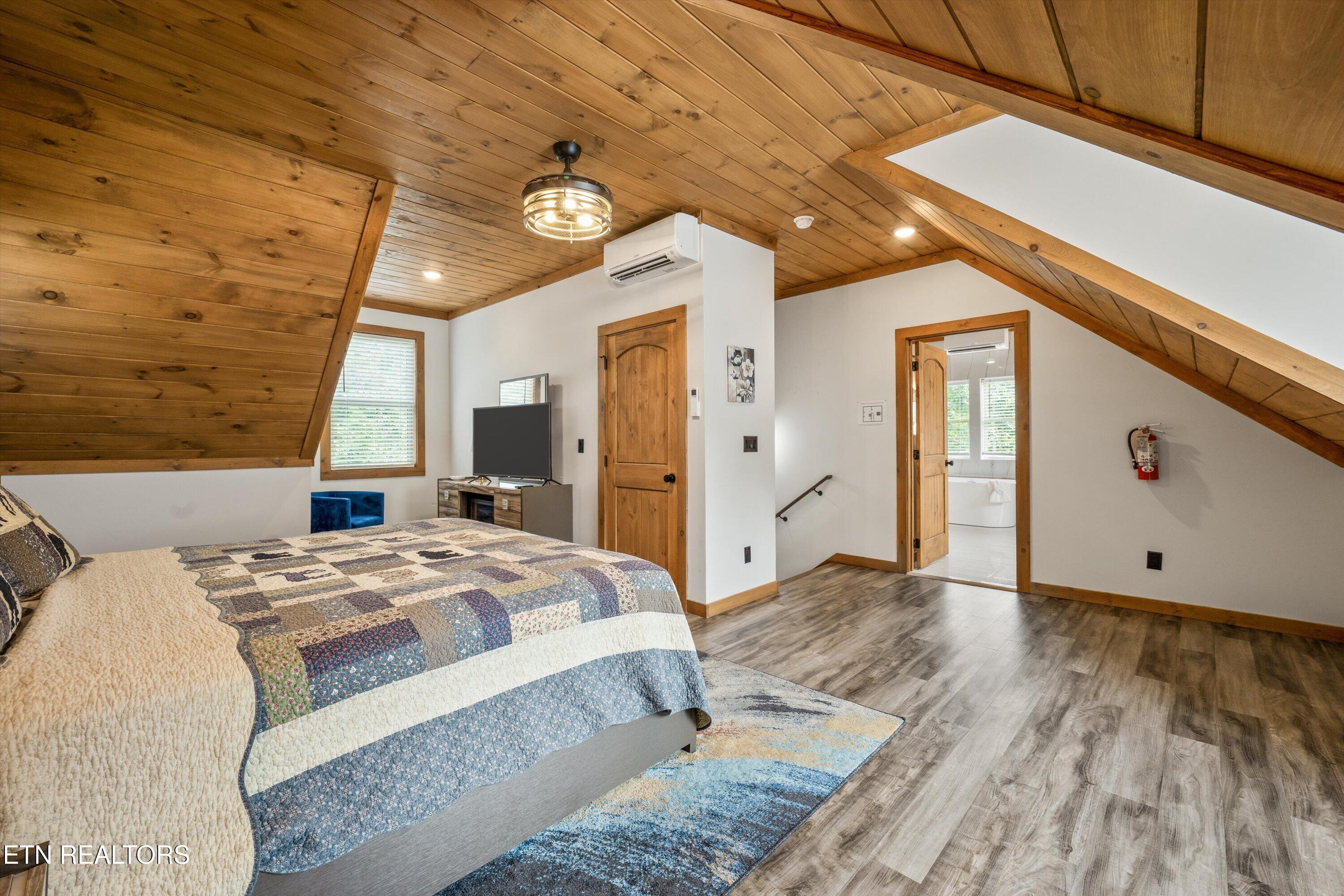 2922 Lightning Strike Drive Sevierville TN 37876
