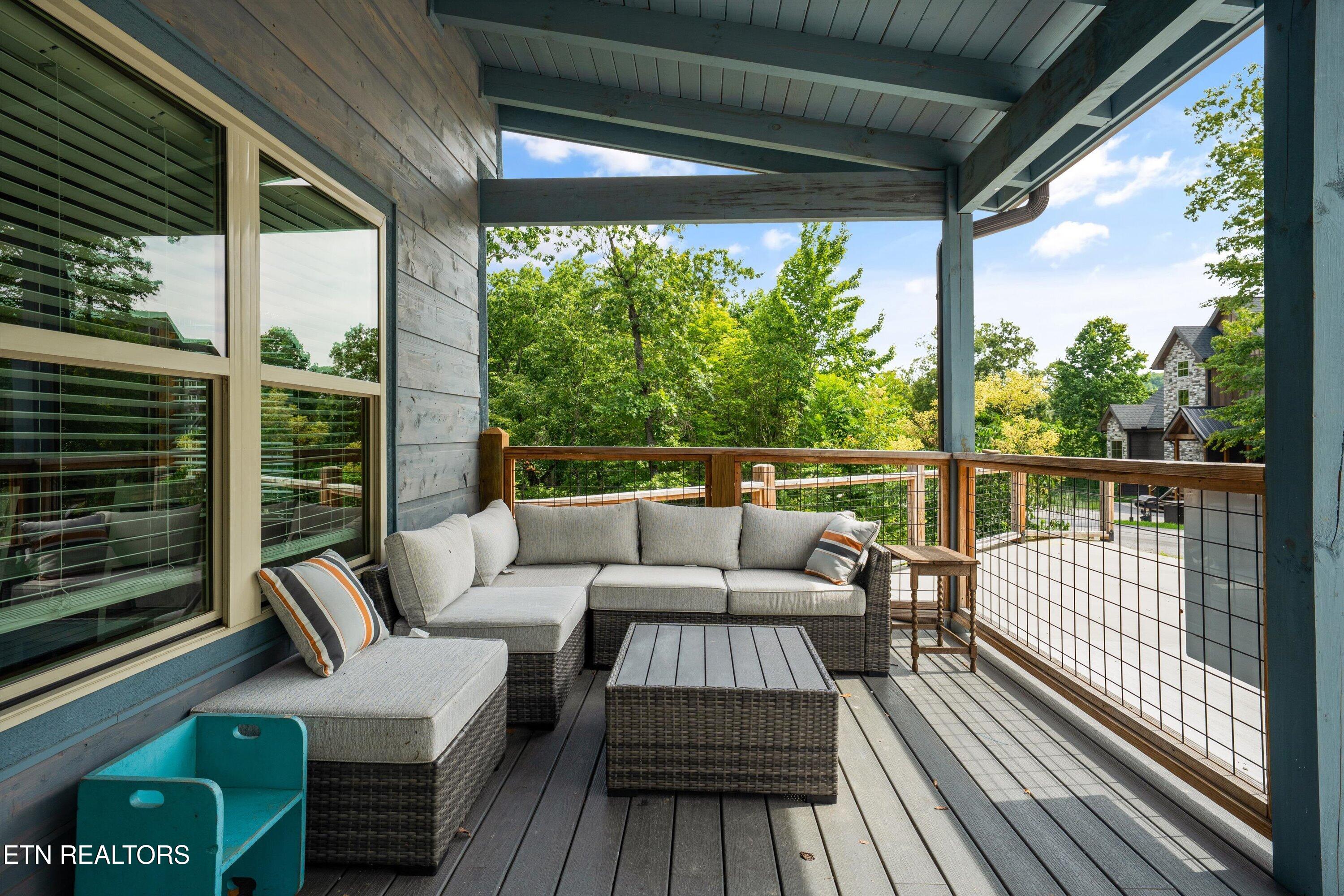 2922 Lightning Strike Drive Sevierville TN 37876
