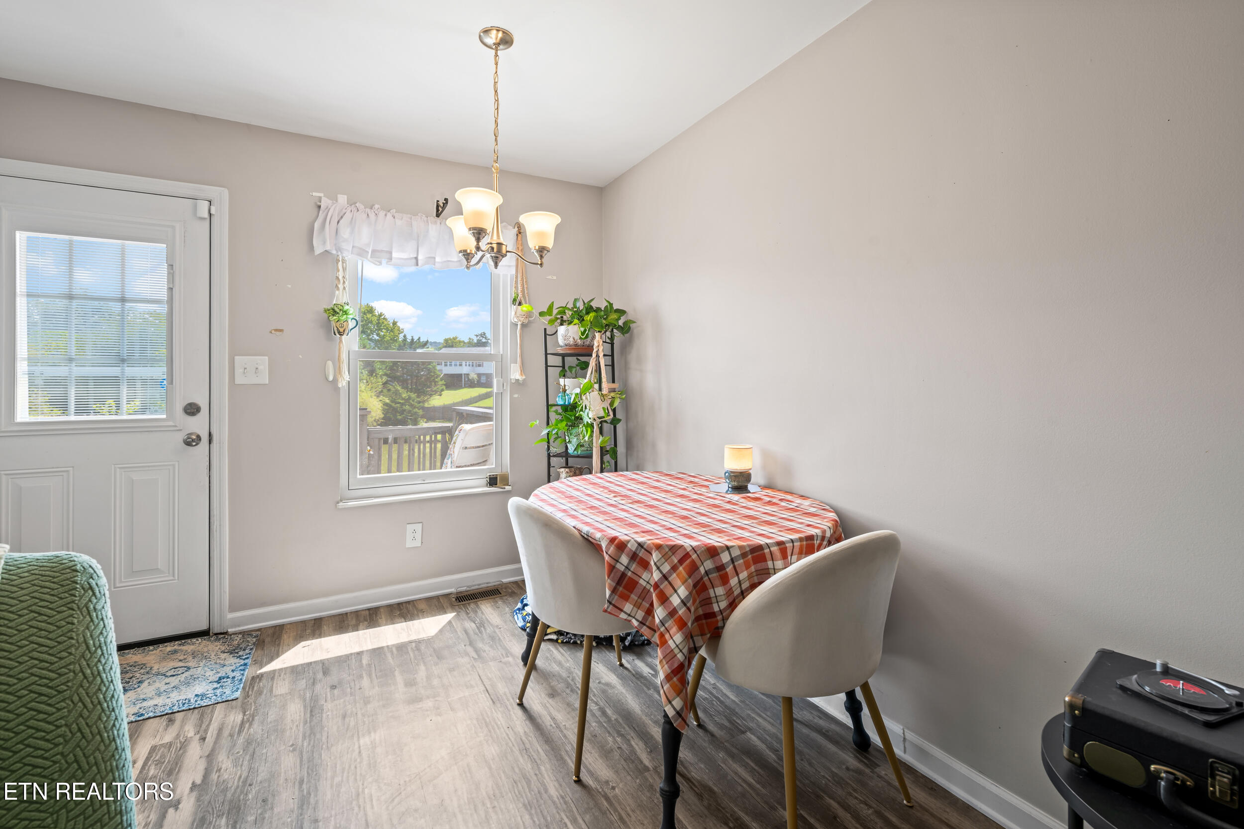 6712 Water Lilly Way Knoxville TN 37918