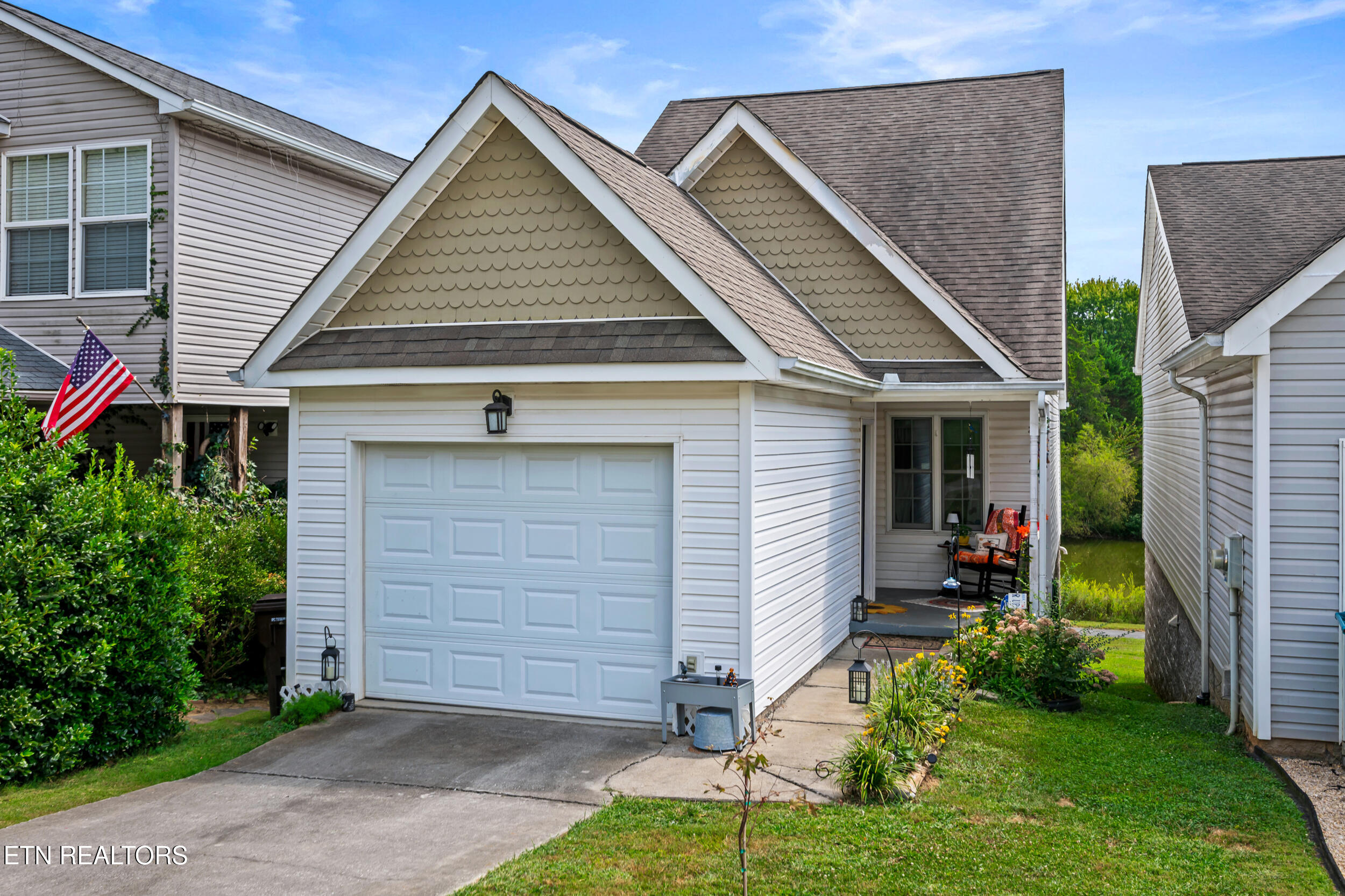 6712 Water Lilly Way Knoxville TN 37918