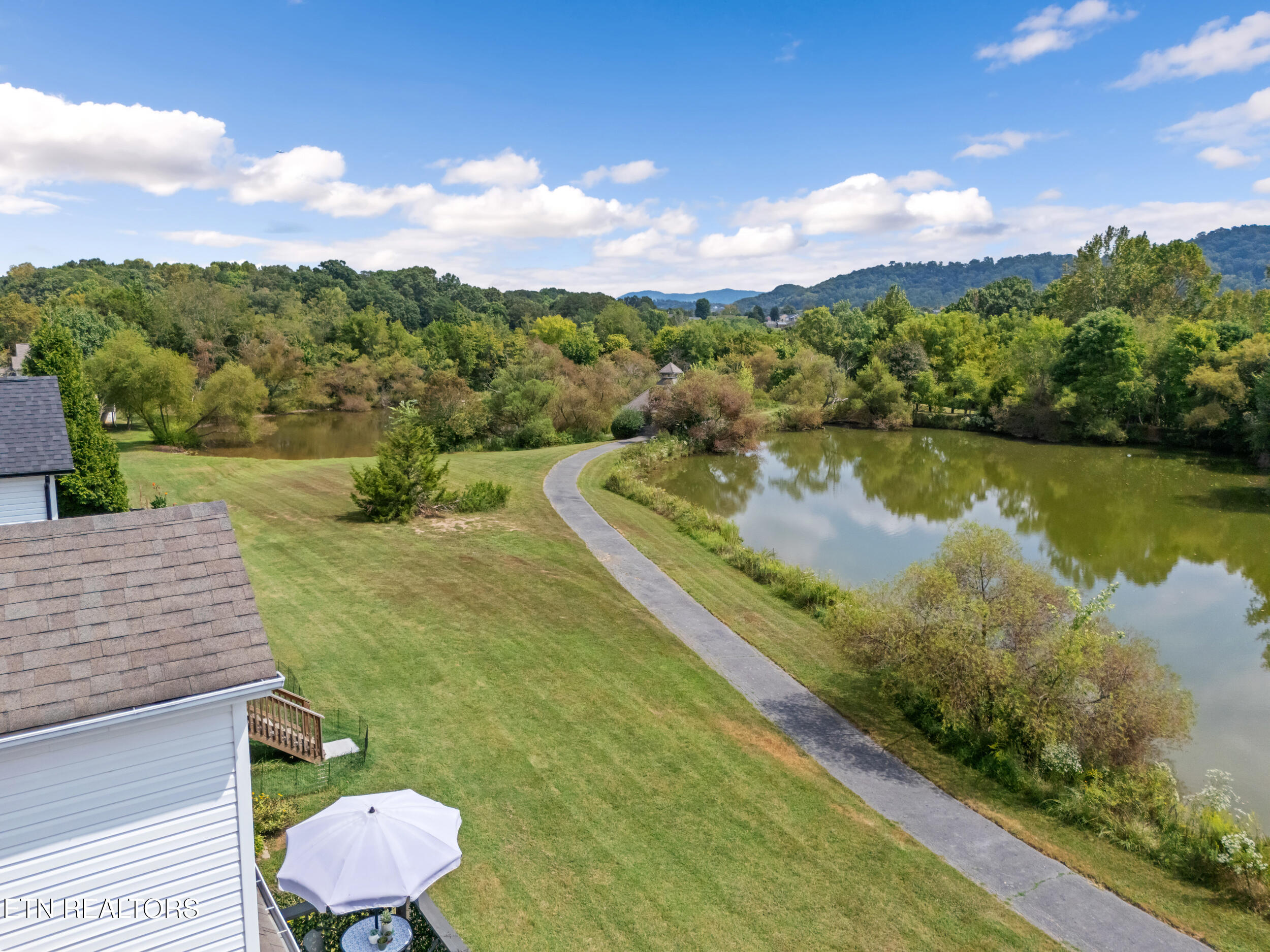 6712 Water Lilly Way Knoxville TN 37918