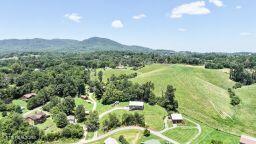 1800 Mountain Ridge Road Newport TN 37821