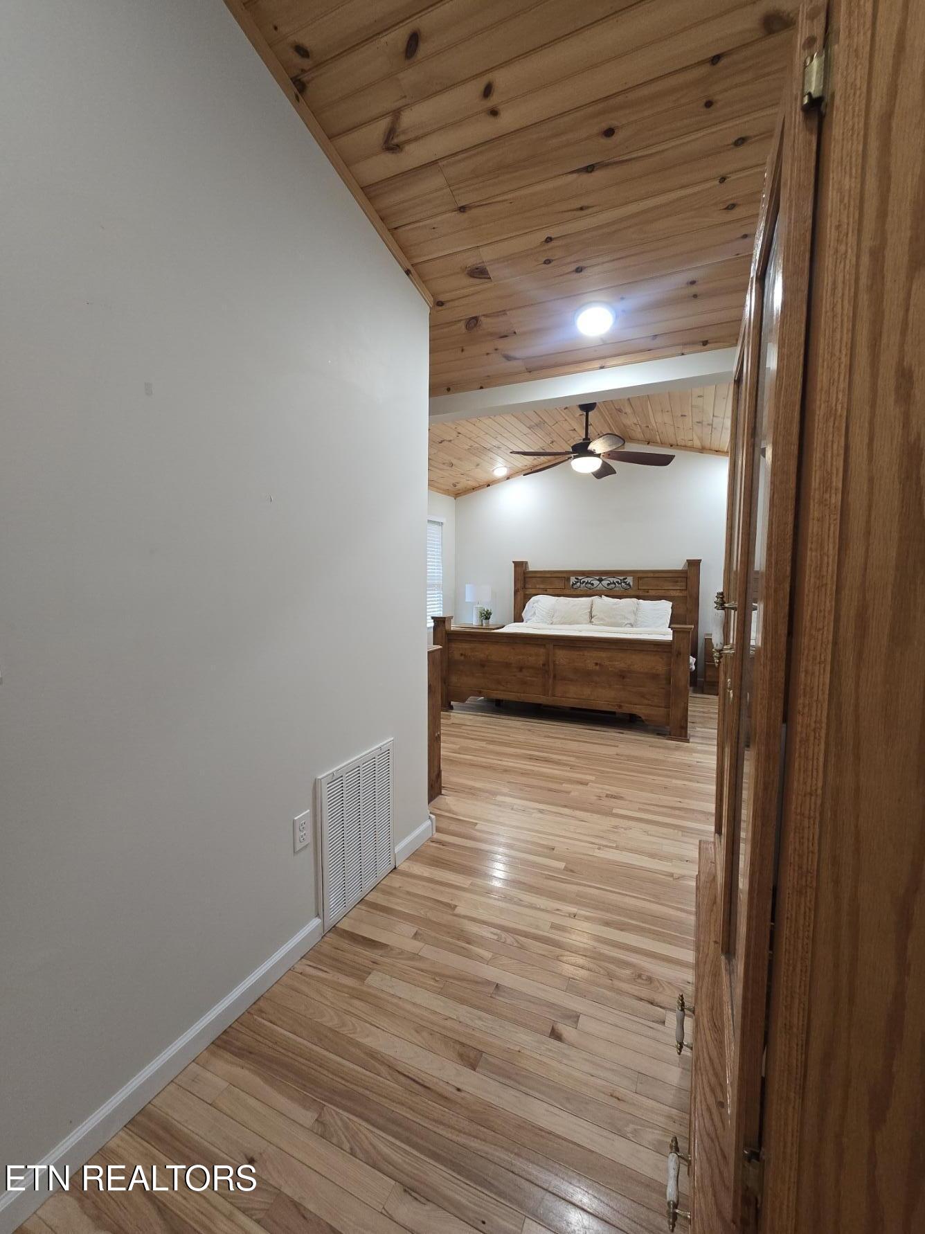 806 Cooper Lake Road Oneida TN 37841