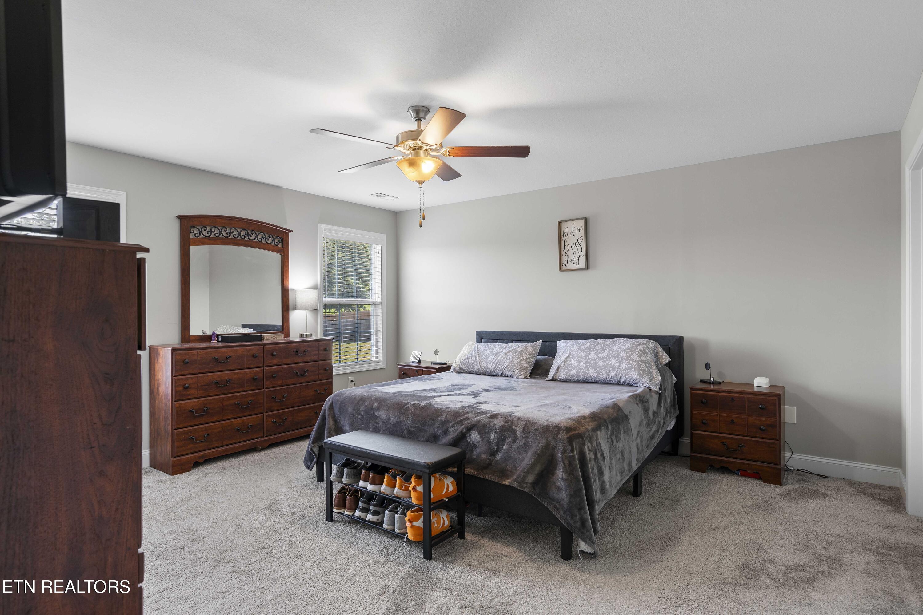 1152 Cloud View Drive Powell TN 37849