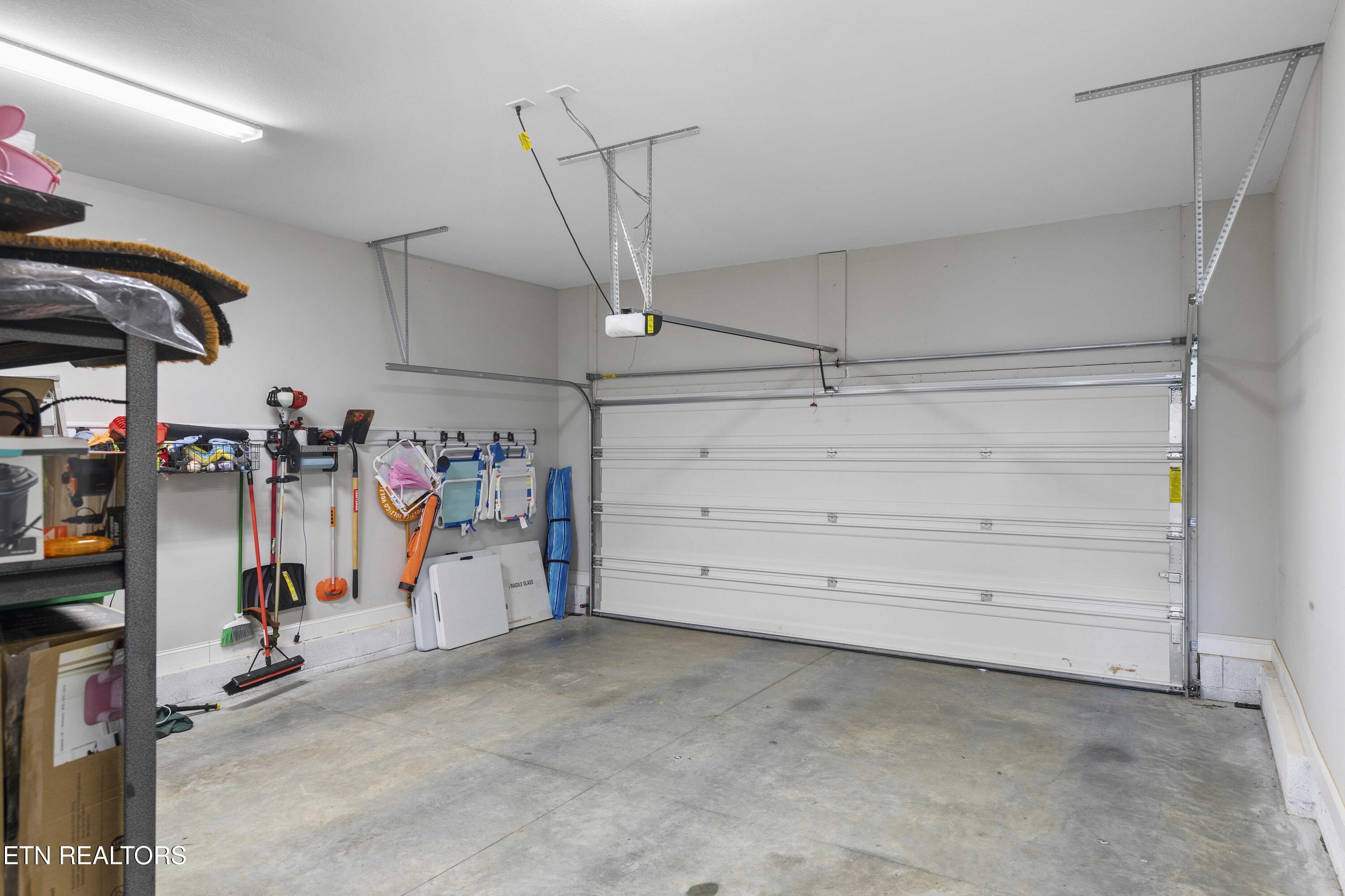 1152 Cloud View Drive Powell TN 37849