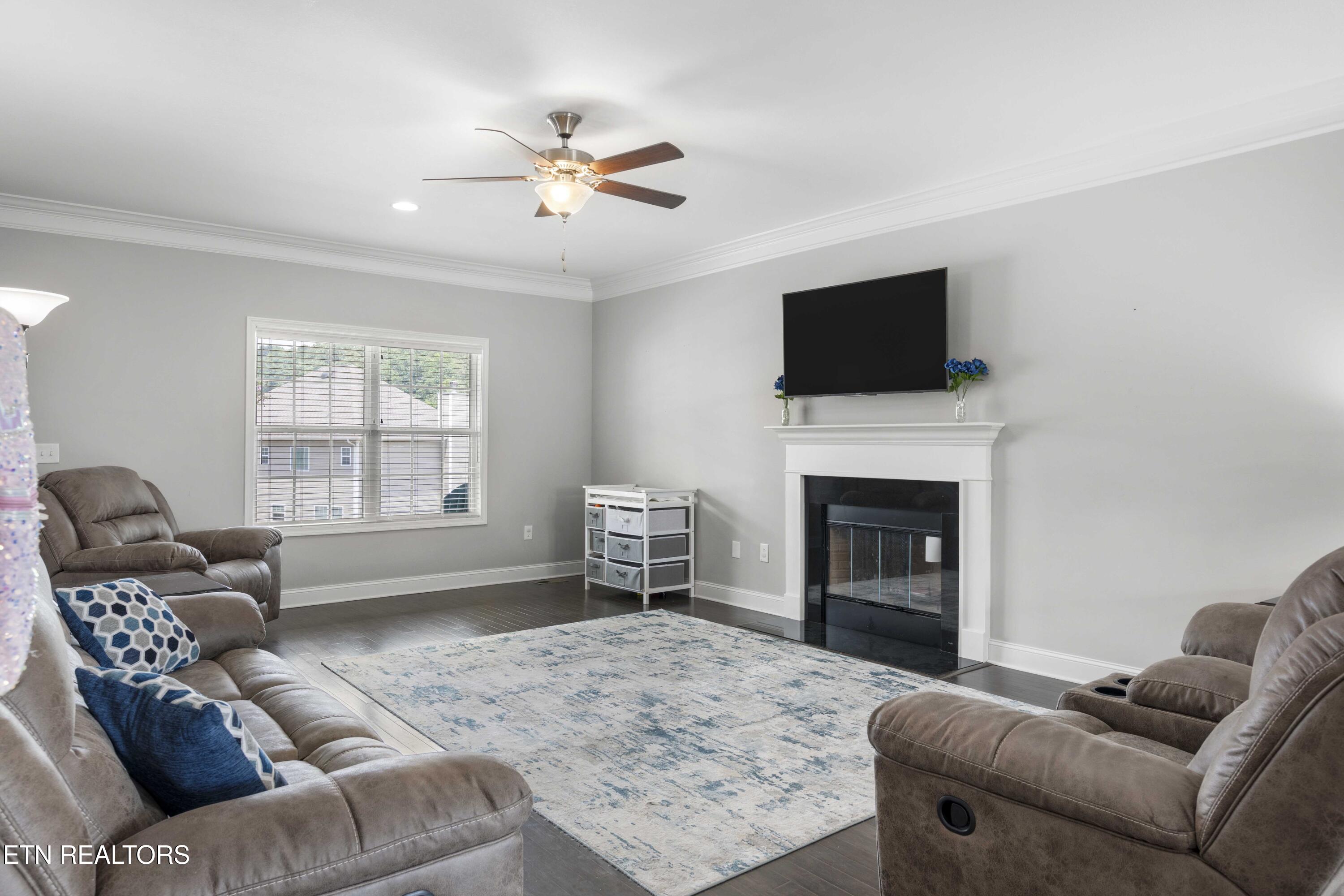 1152 Cloud View Drive Powell TN 37849