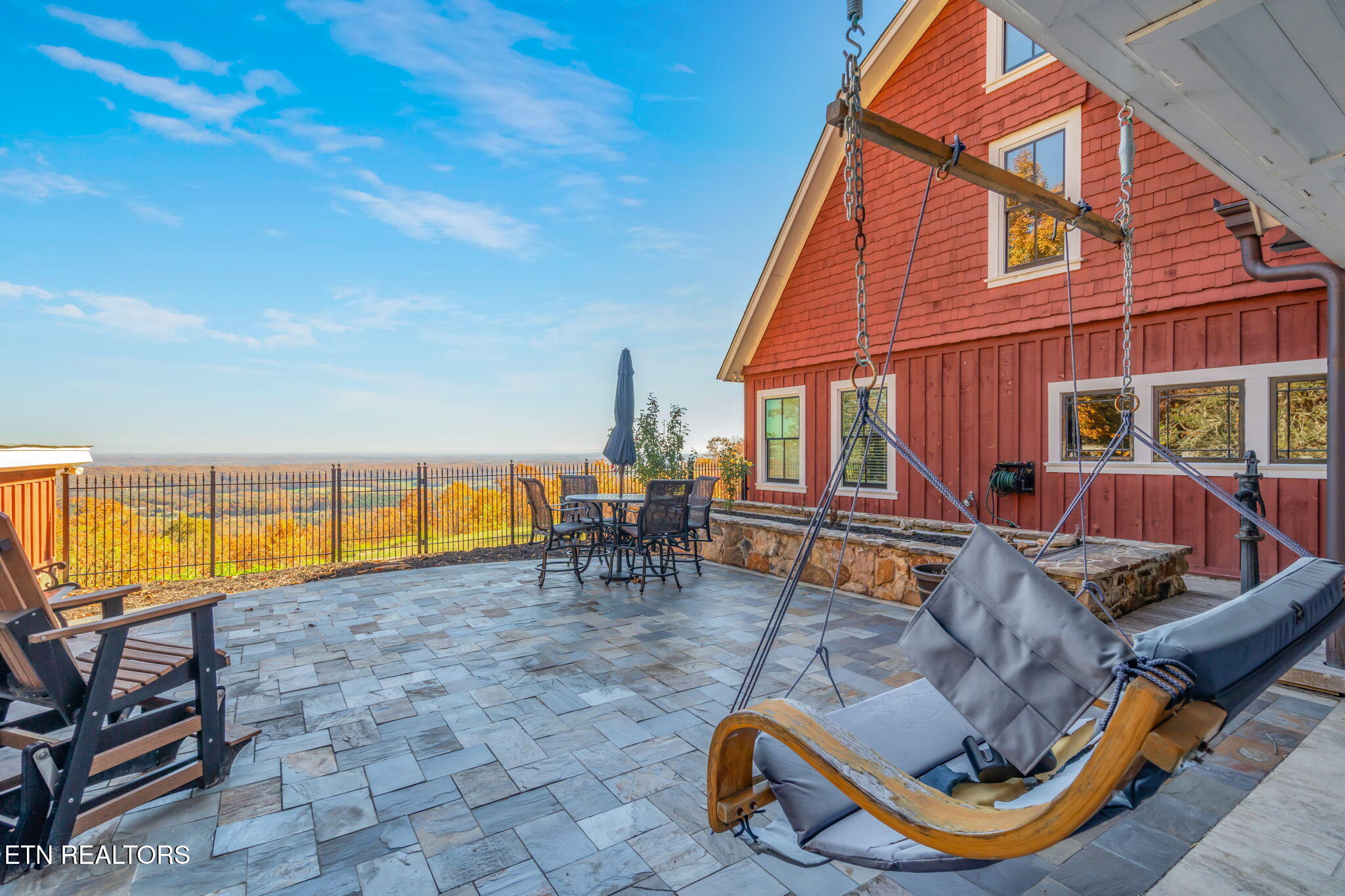 692 Possum Trot Road Grandview TN 37337