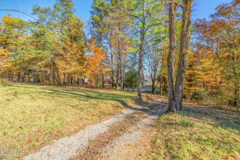 692 Possum Trot Road Grandview TN 37337