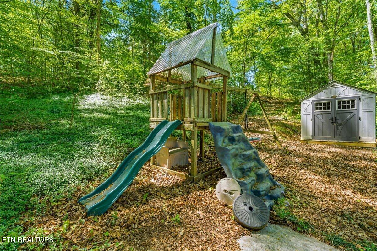 8773 White Wing Road Lenoir City TN 37771
