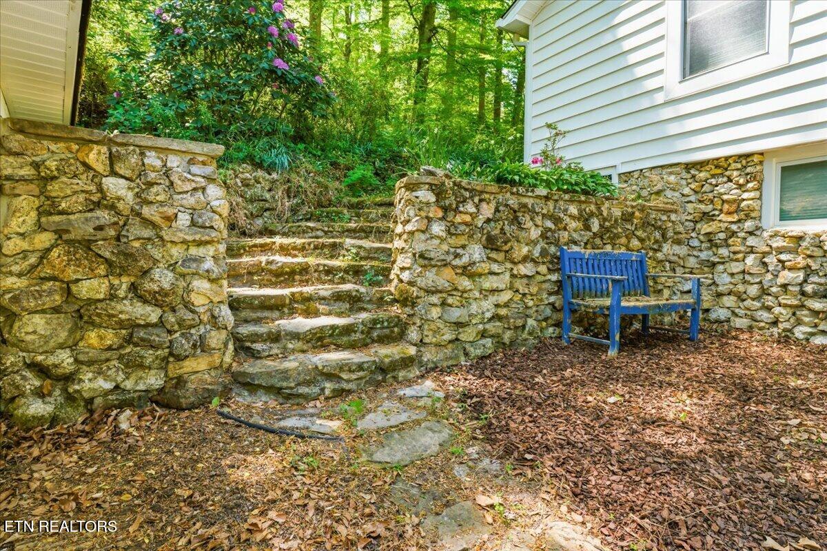 8773 White Wing Road Lenoir City TN 37771