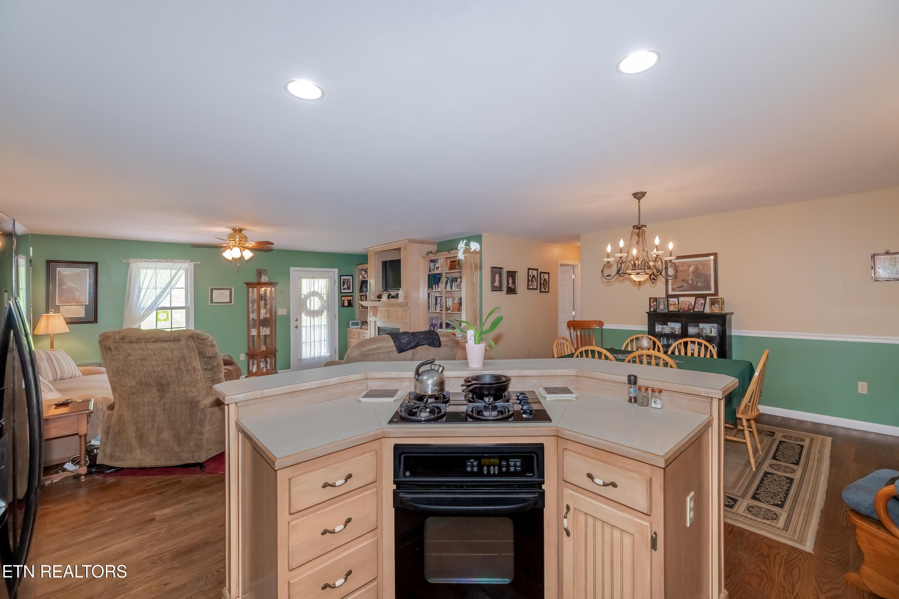 124 Mossey Creek Drive Kingston TN 37763