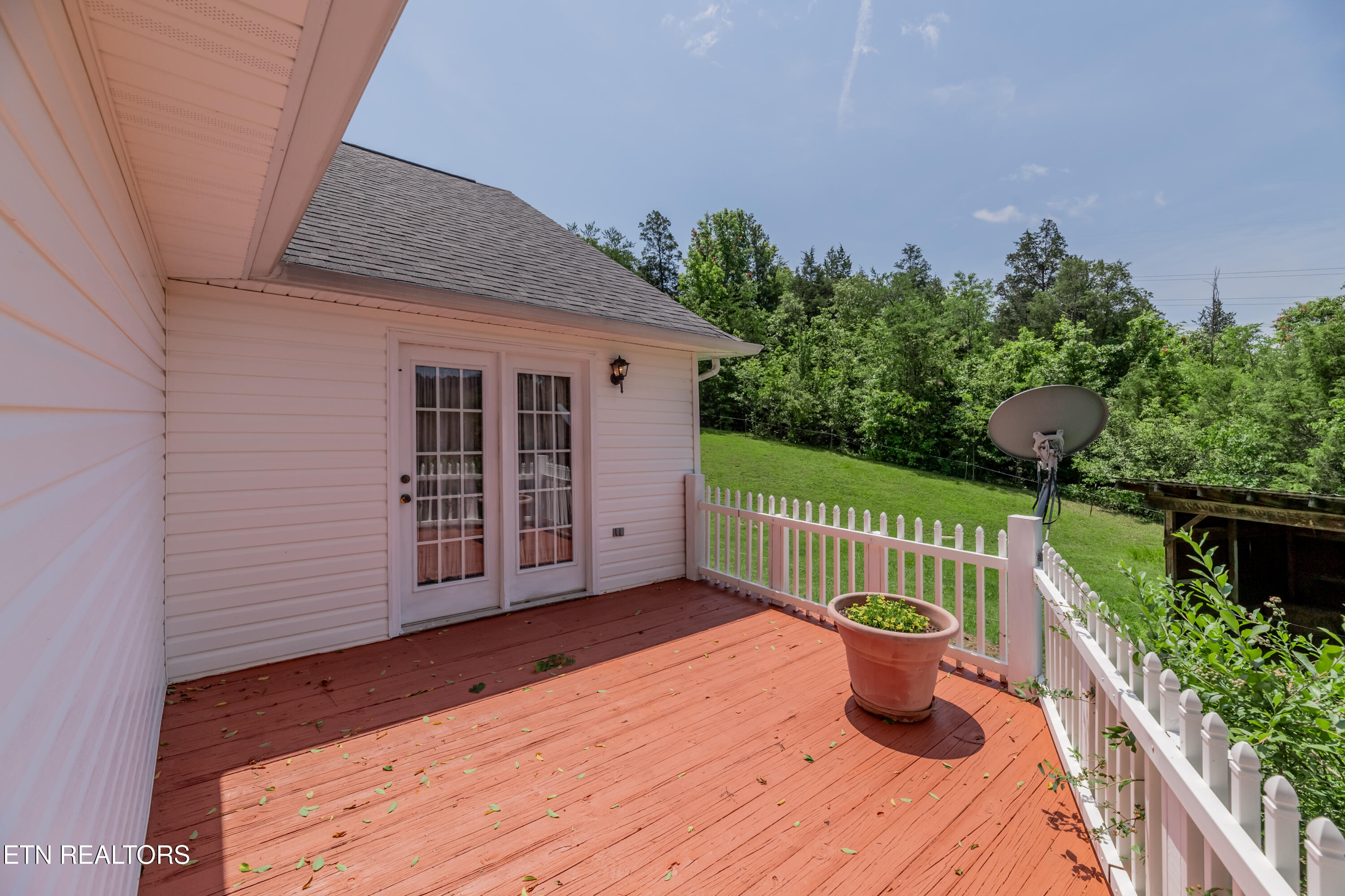 124 Mossey Creek Drive Kingston TN 37763