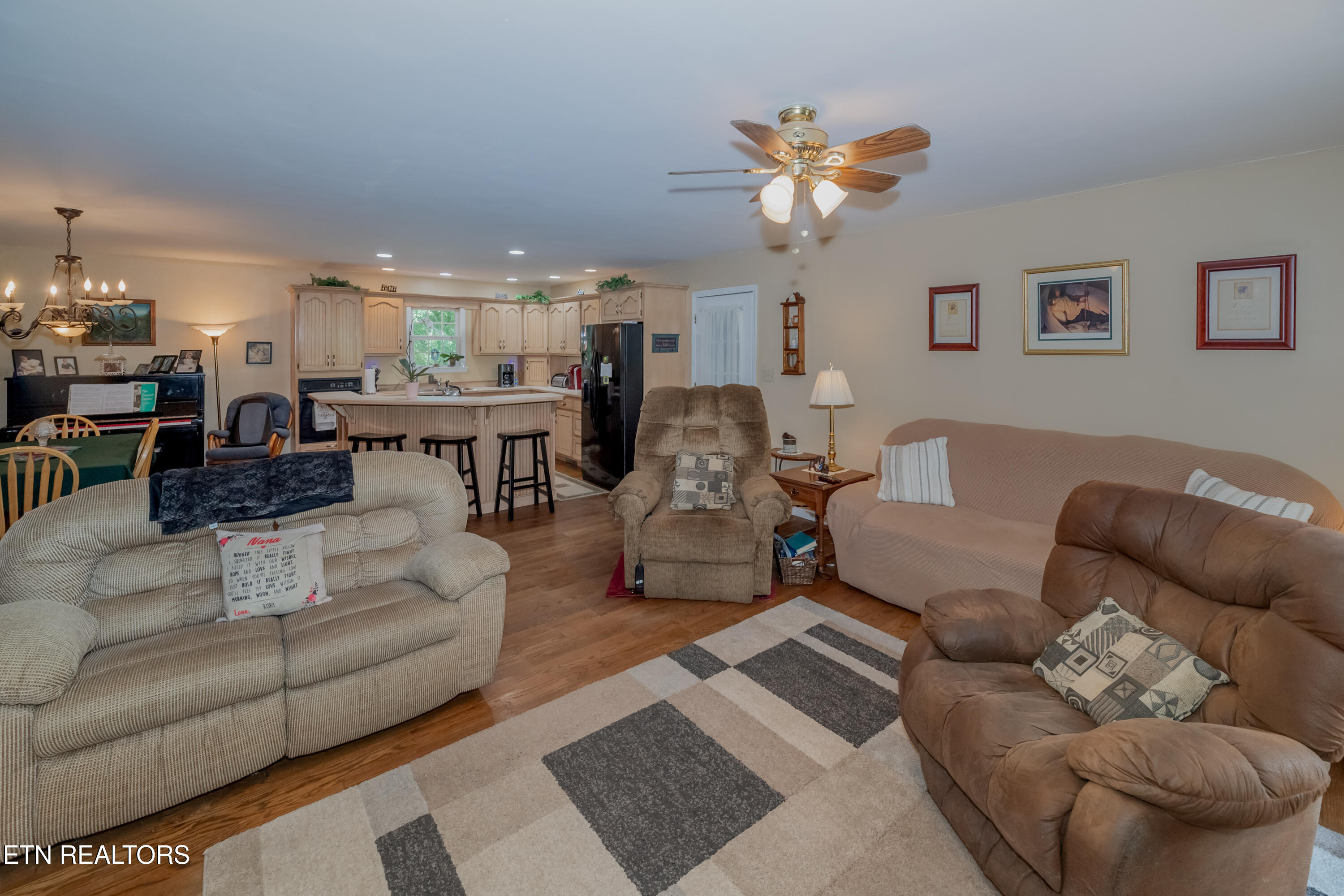 124 Mossey Creek Drive Kingston TN 37763